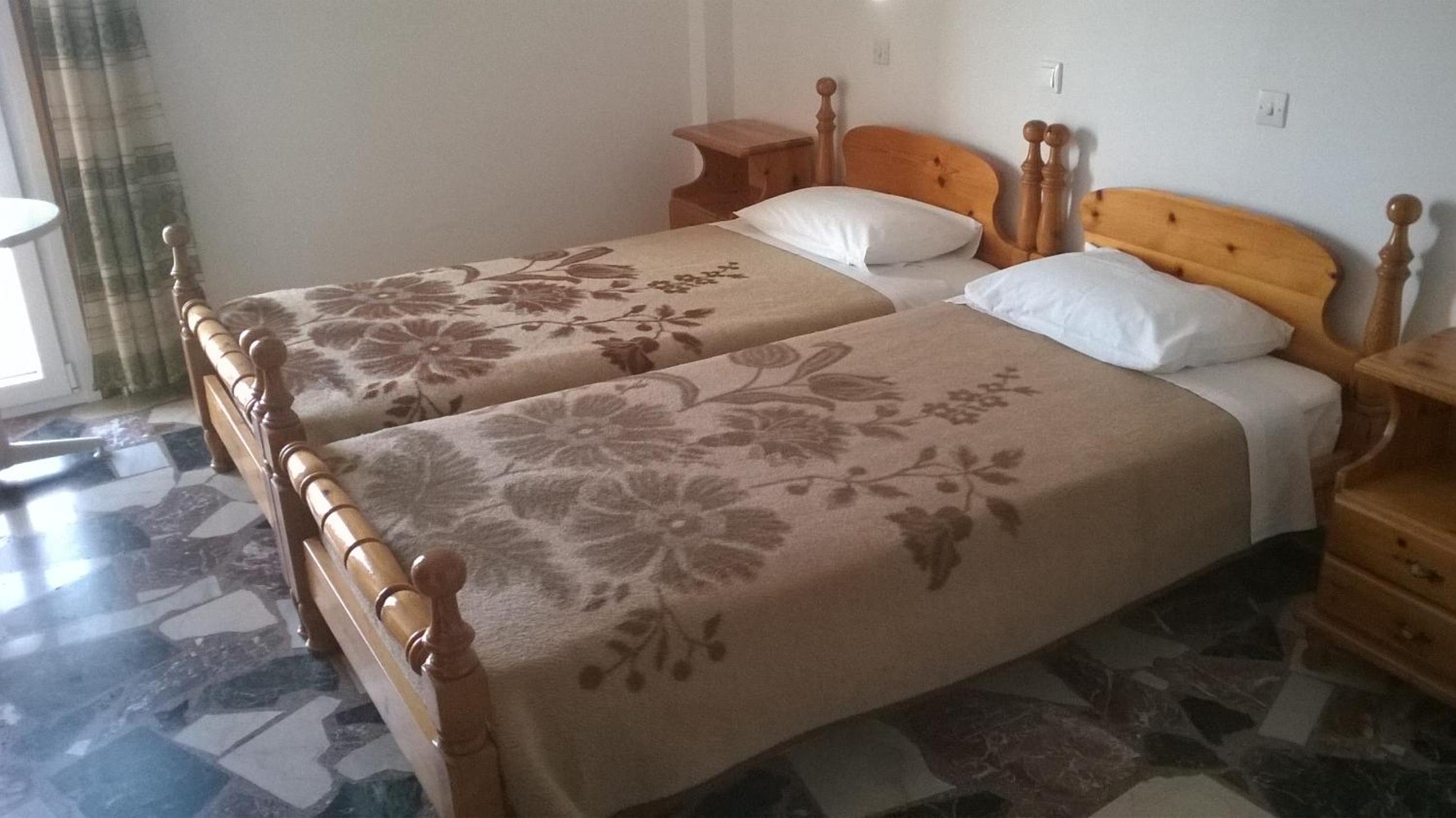 Standard Twin Room with Sea View photo 2