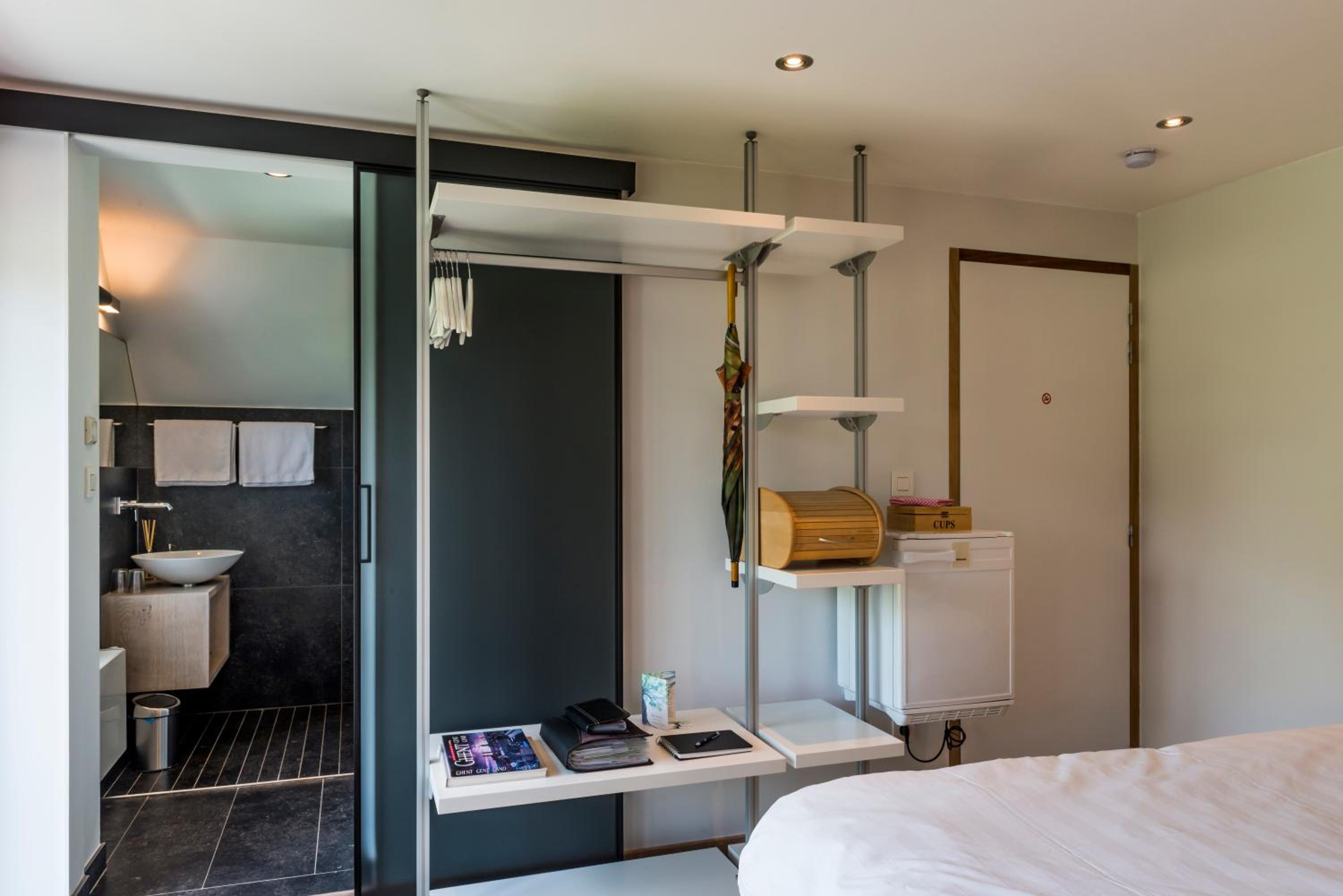 Standard Double or Twin Room with Garden View photo 2