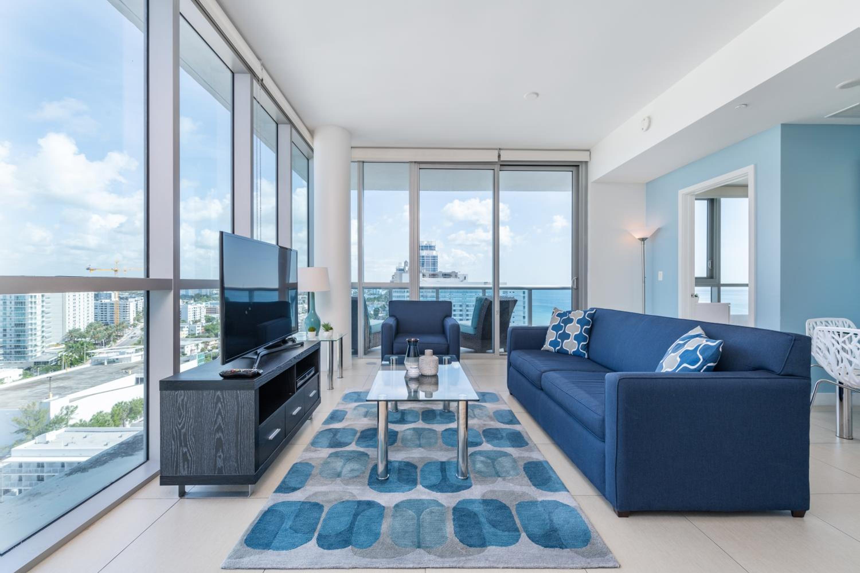 One Bedroom Apartment - City View High Floor