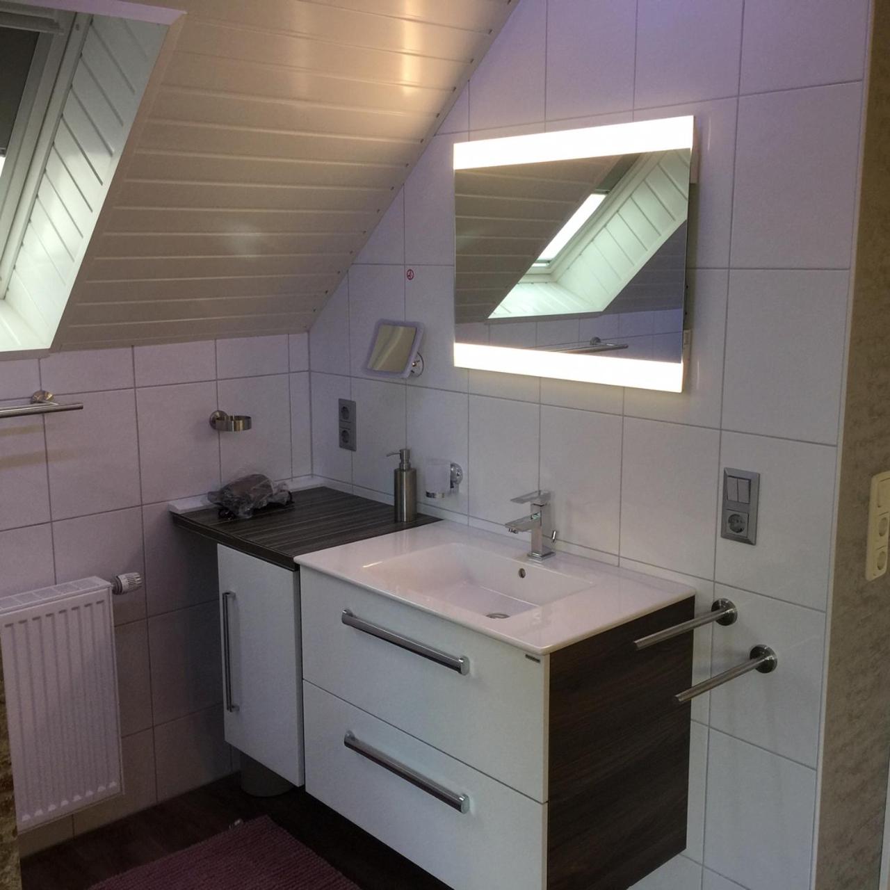 Deluxe Double Room with Balcony - Photo 6