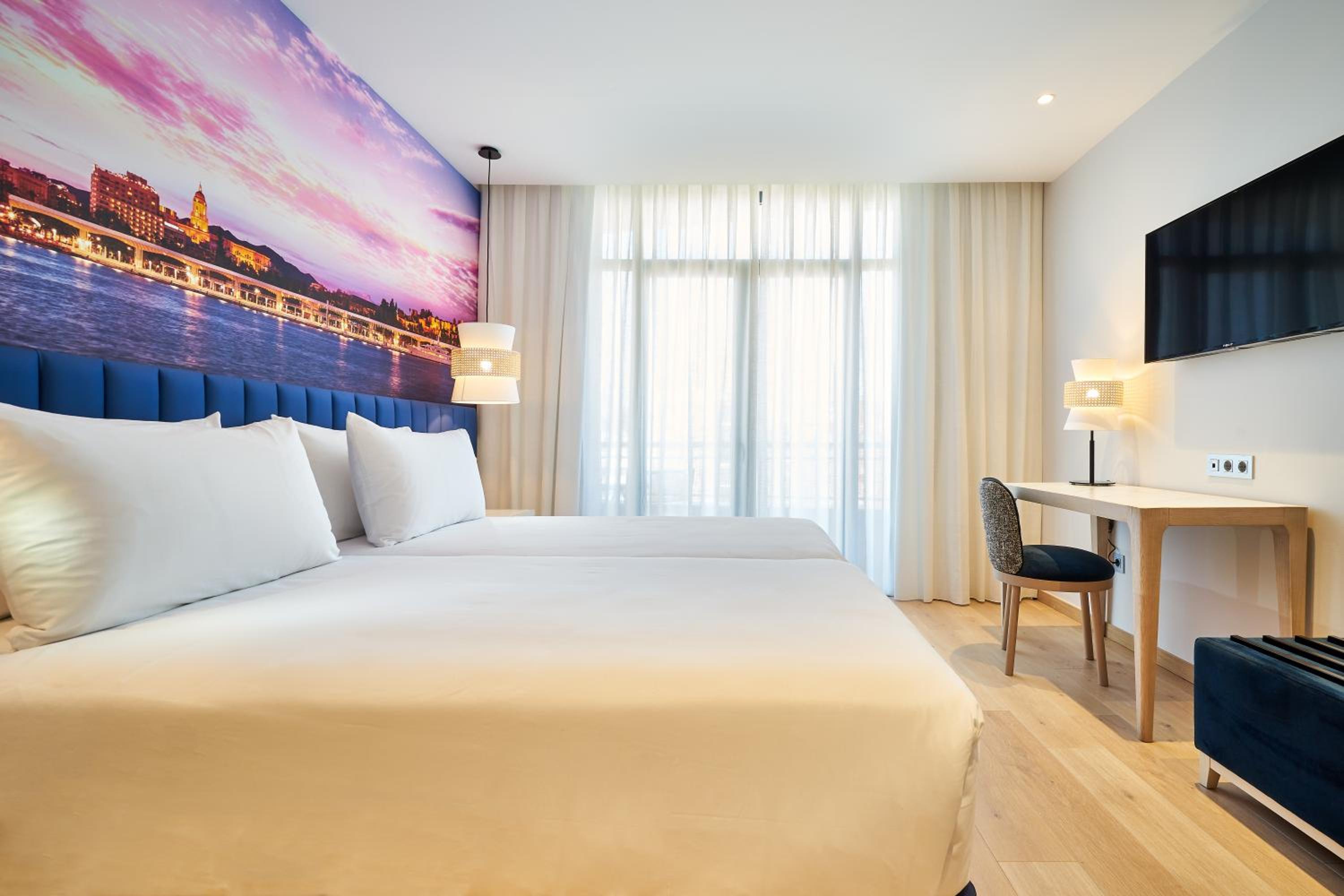 Superior Double Room with Terrace thumbnail 5