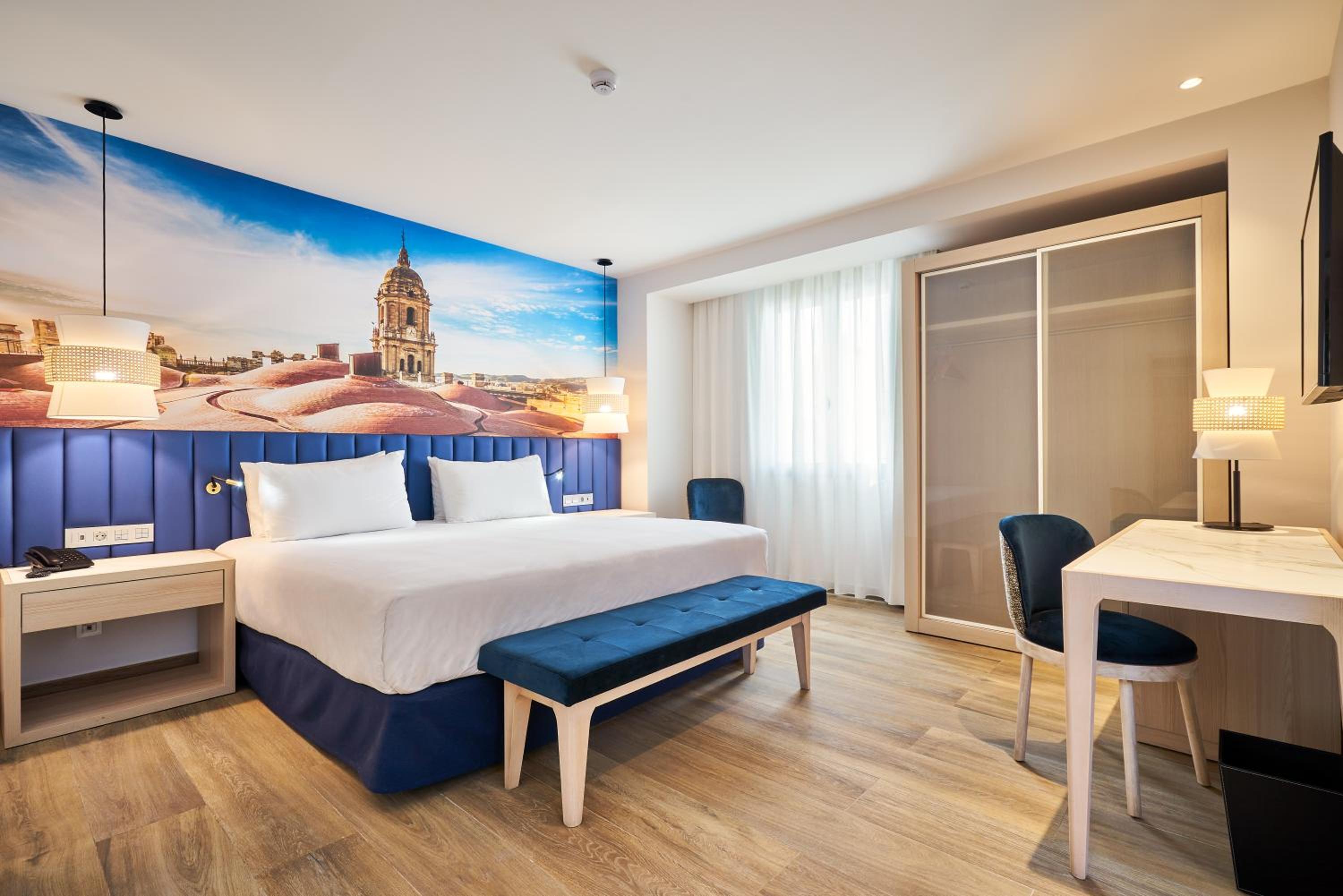 Double Room - Photo 12