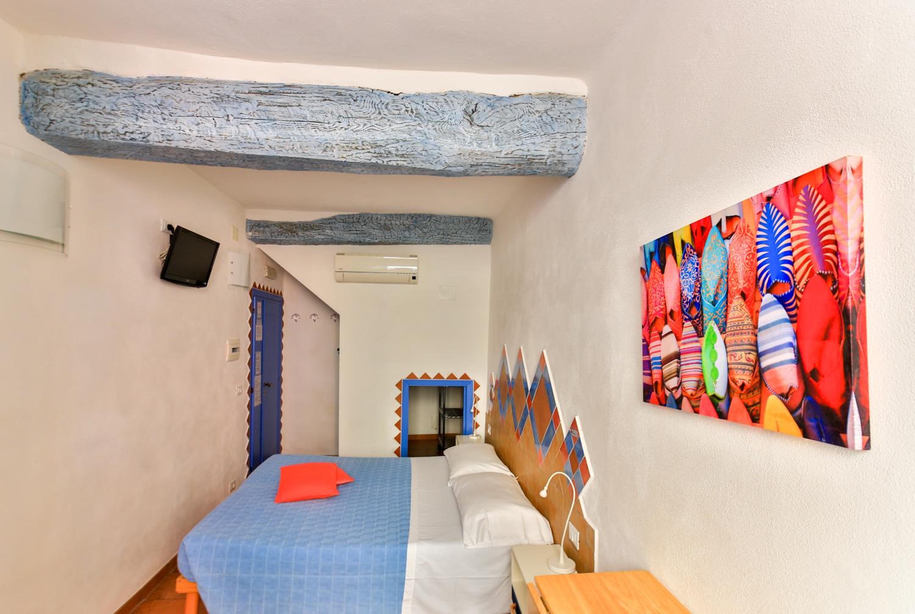 Double Room - Photo 4