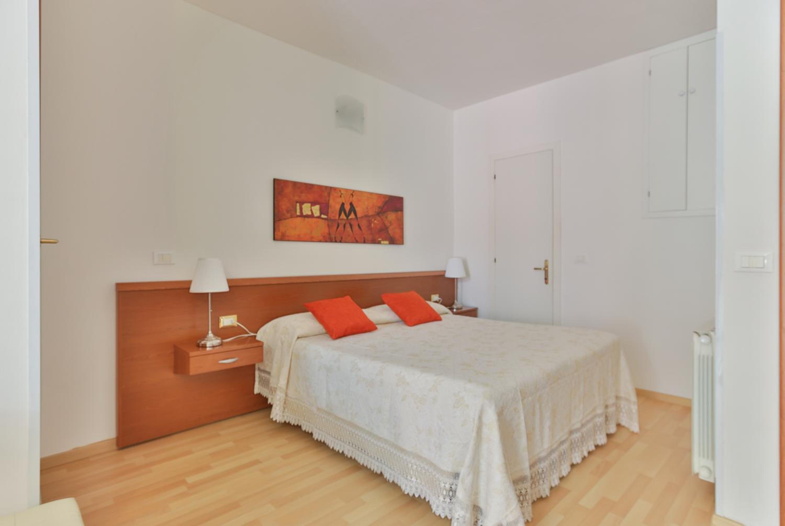 Double Room with Balcony photo 2