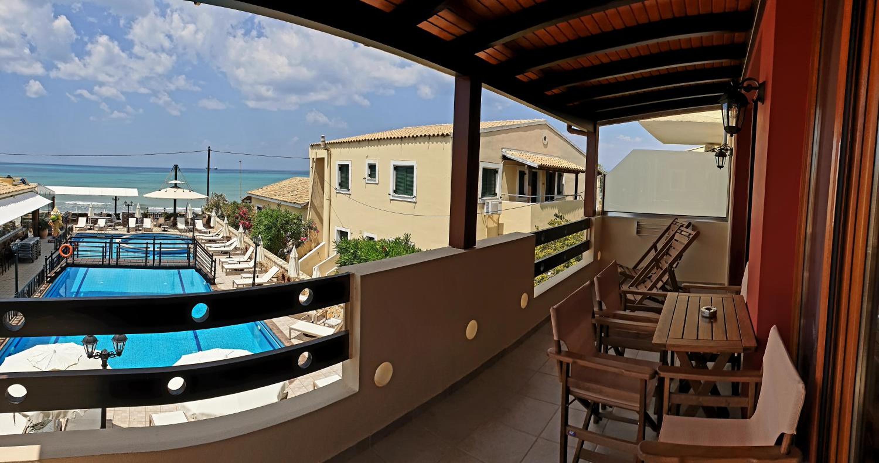 Villa with Sea View - Photo 9
