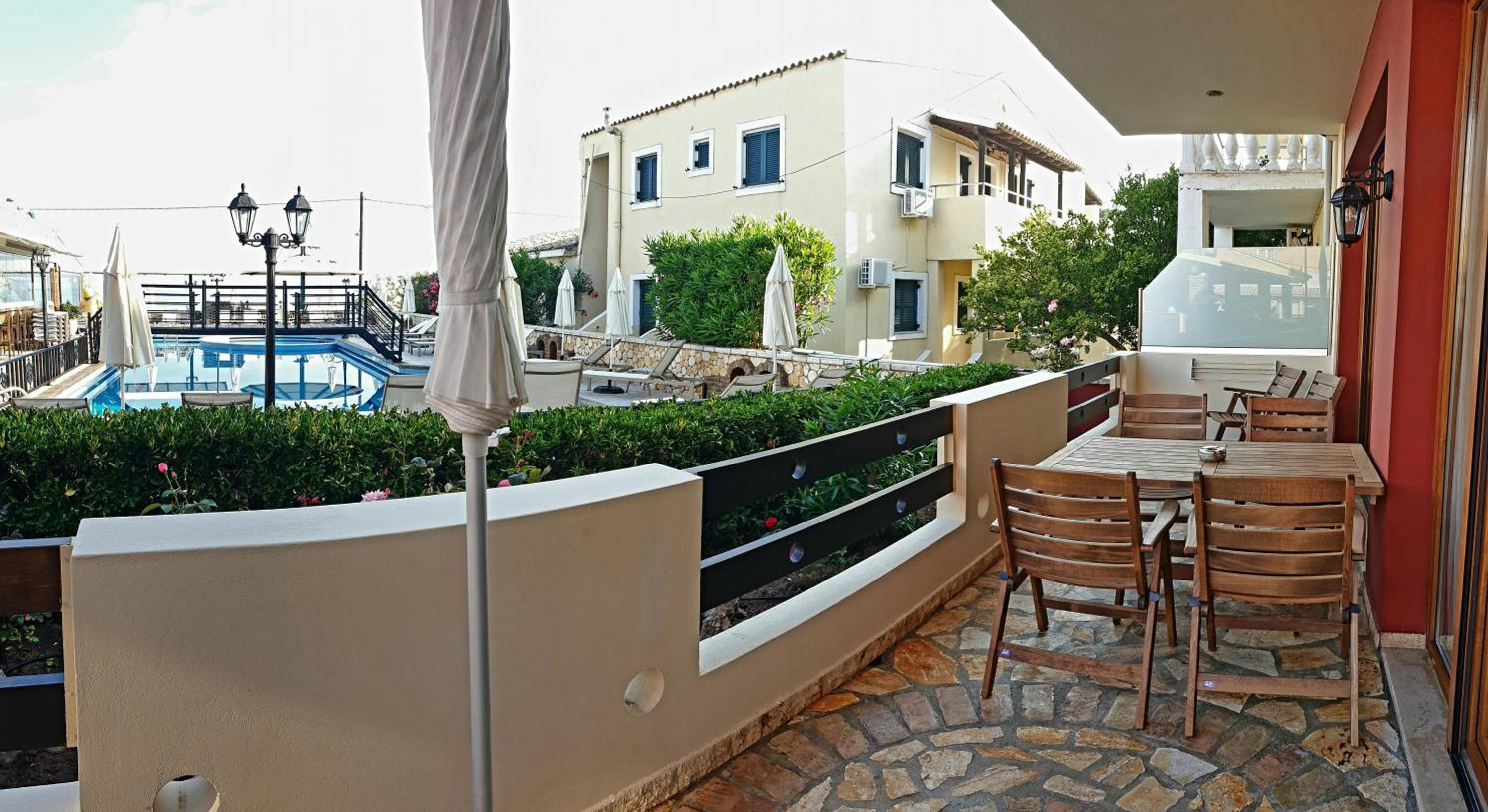 Villa with Sea View - Photo 20