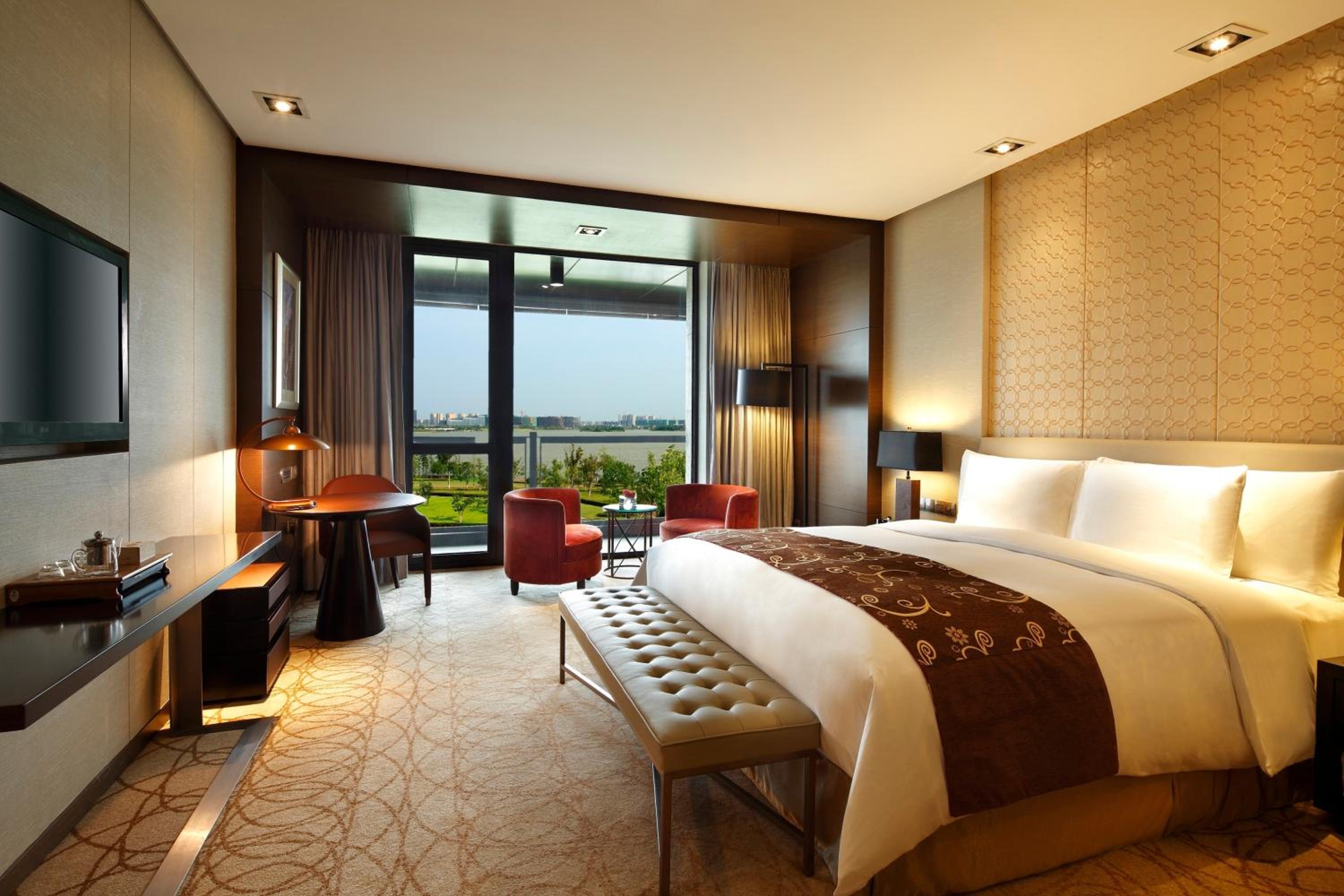 Standard King Room - Accessible