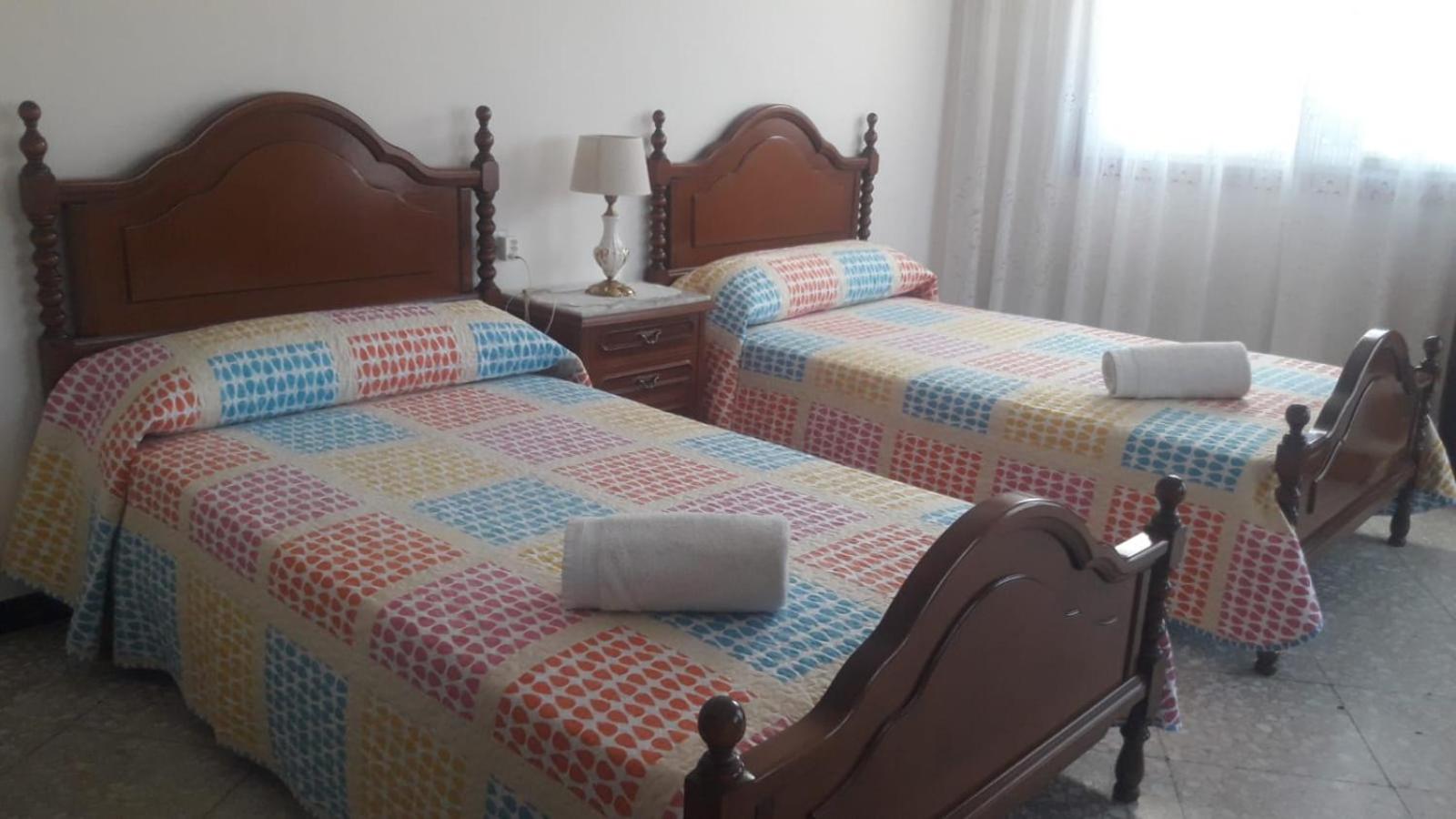 Quadruple Room with Private Bathroom photo 3