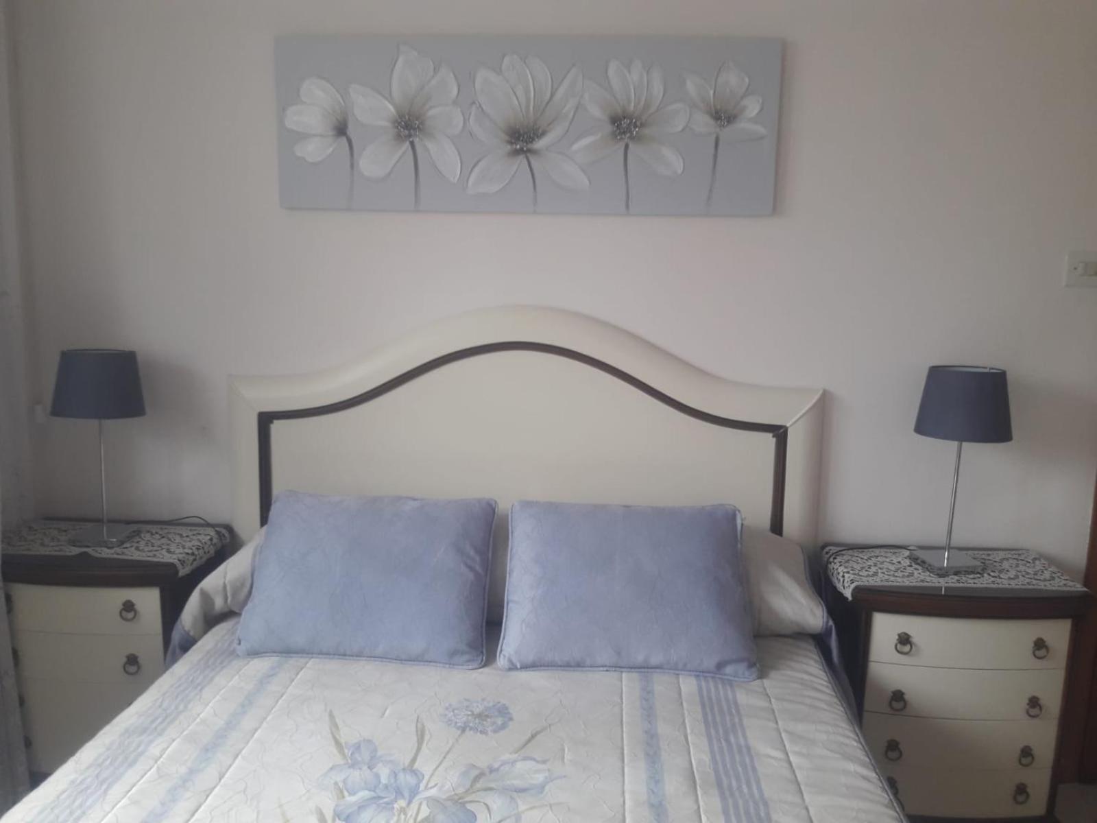 Quadruple Room with Private Bathroom photo 2