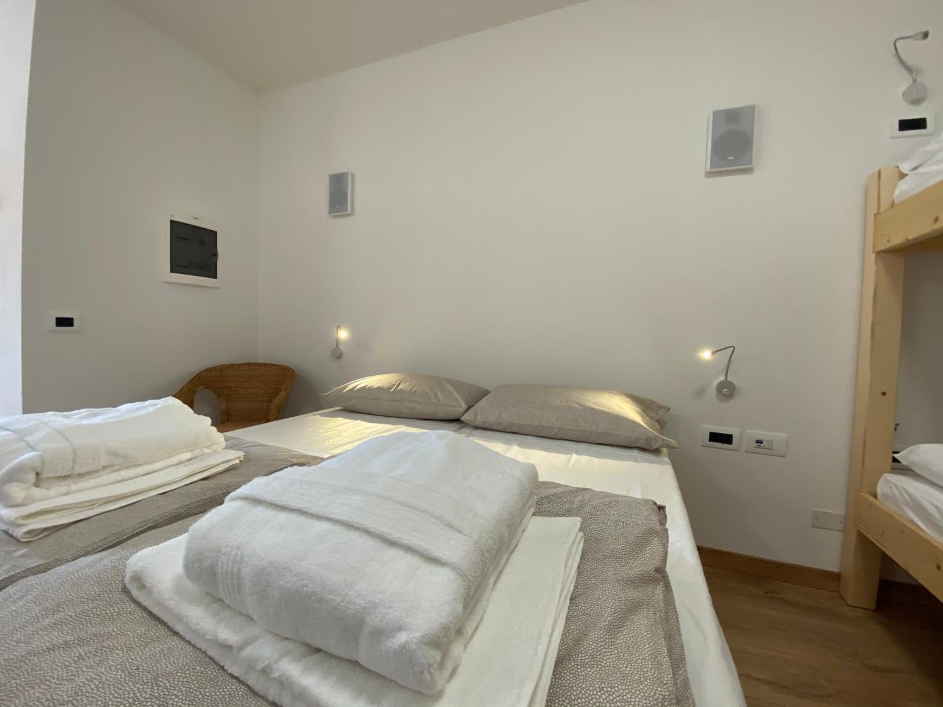 Classic Quadruple Room with Private Sauna - Photo 3