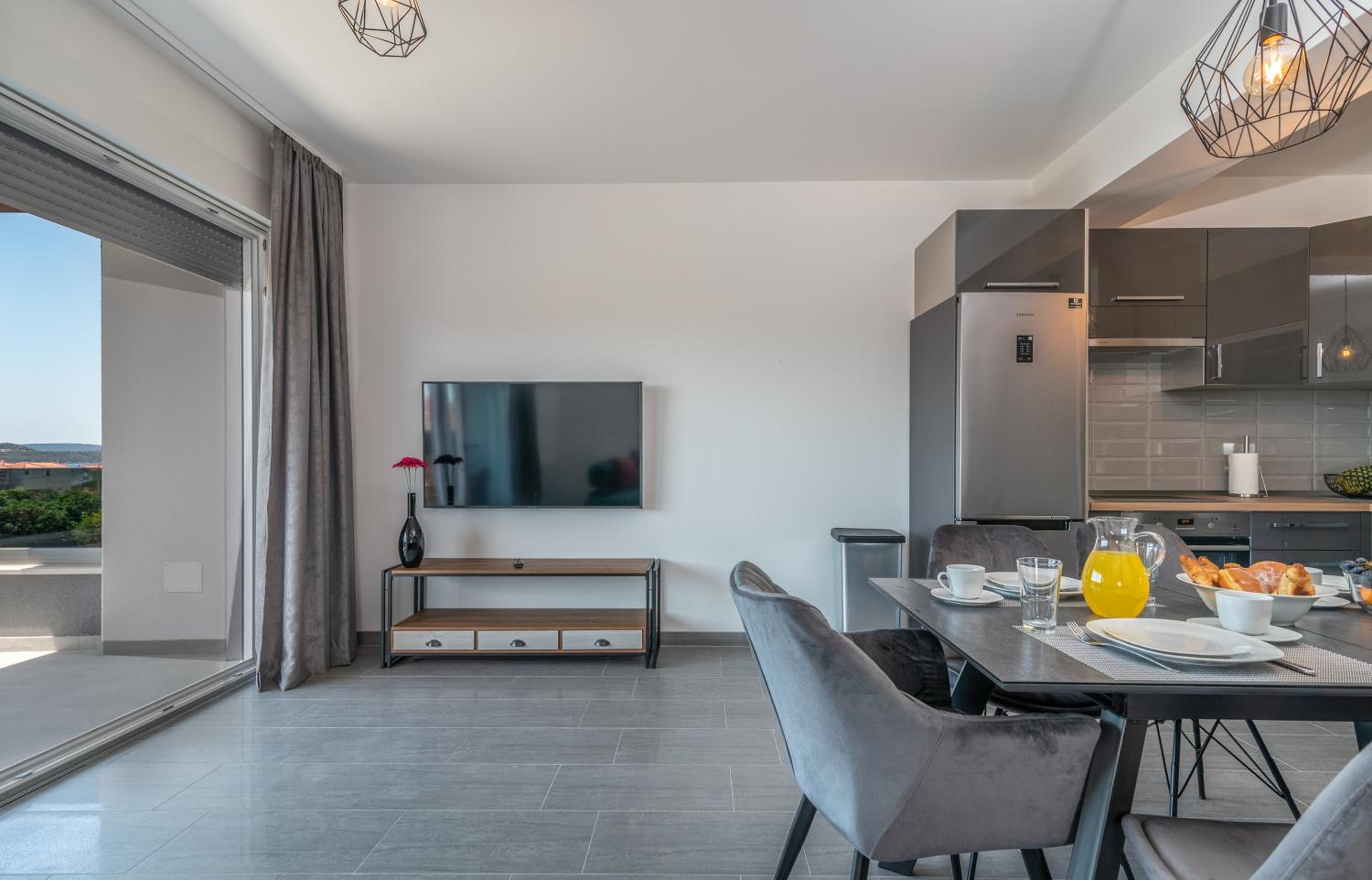 Apartment with Sea View