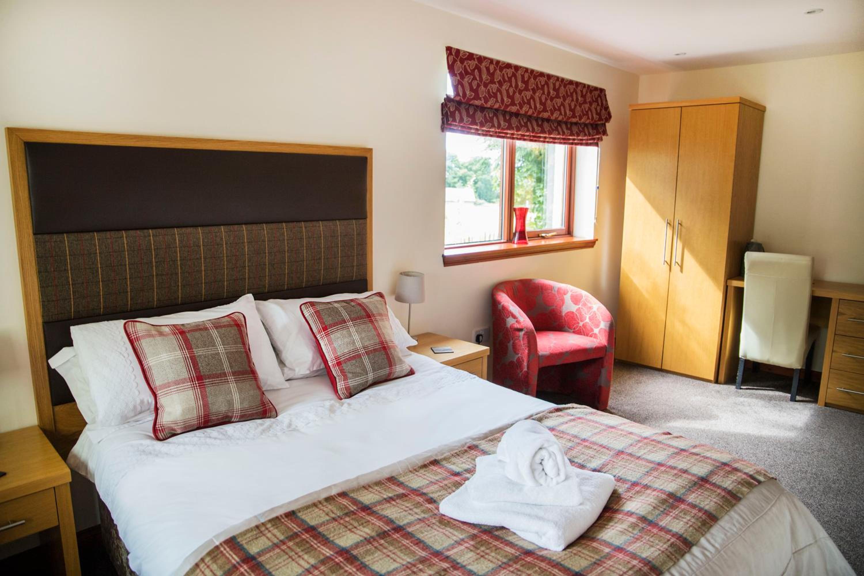 Double Room - Photo 3