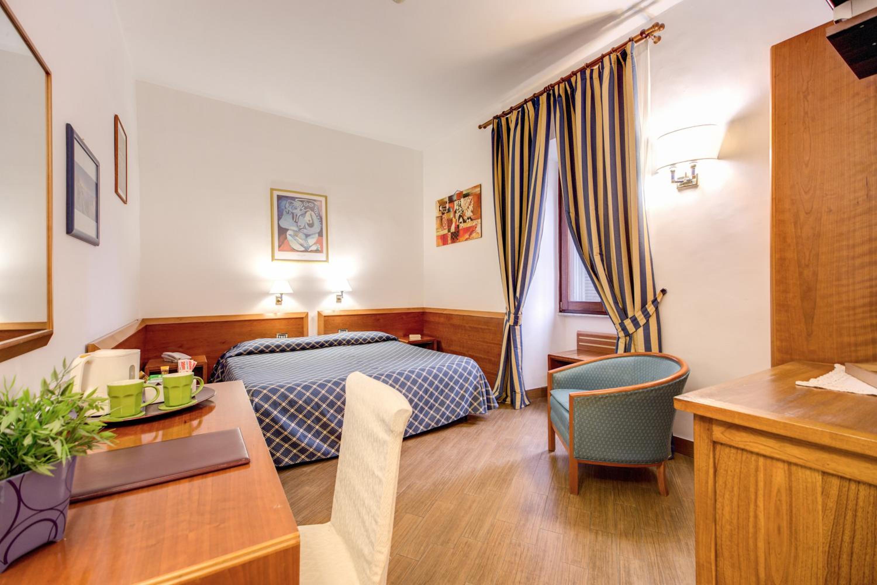 Double Room photo 3