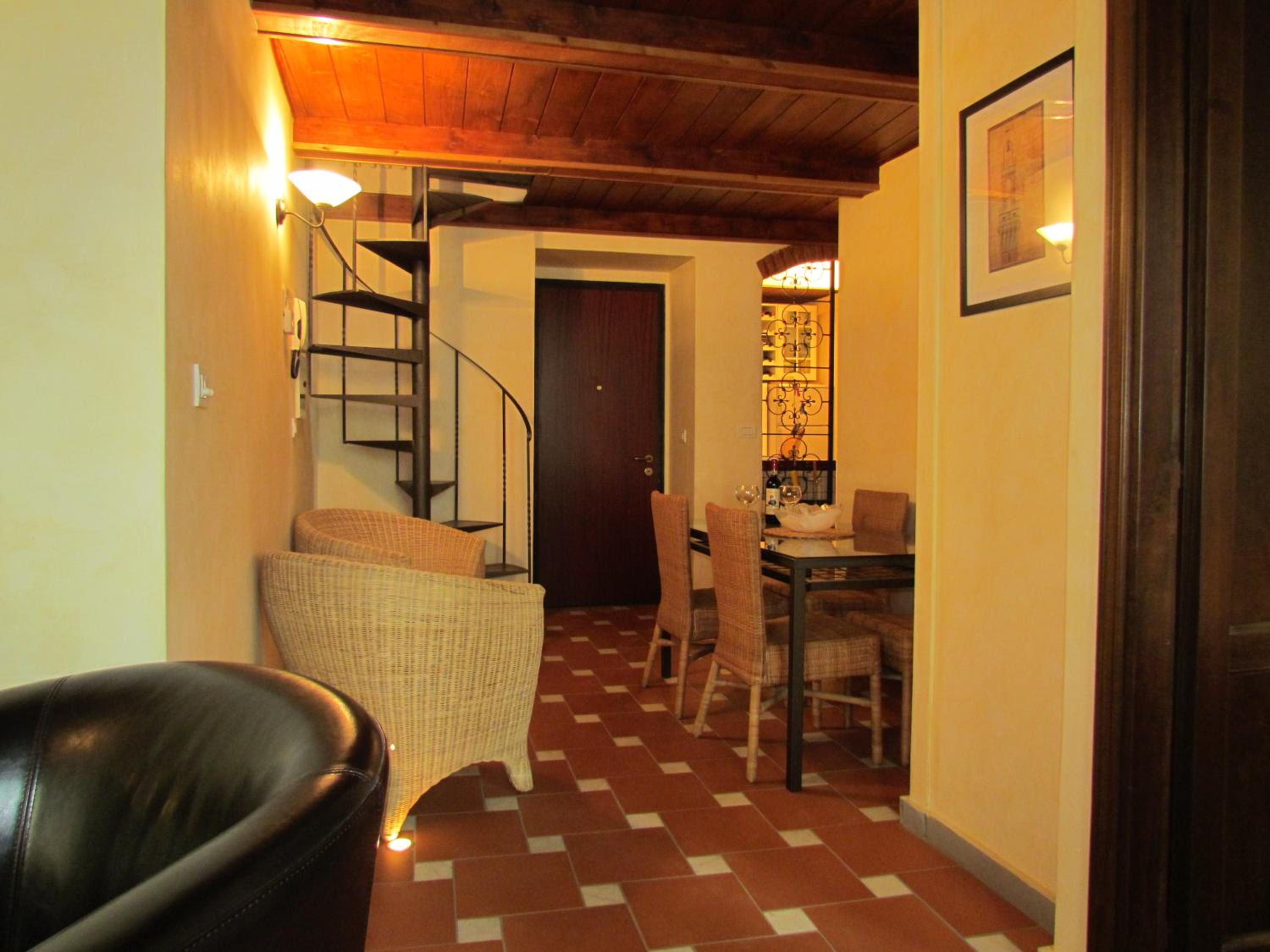 Vincent Two-Bedroom Apartment