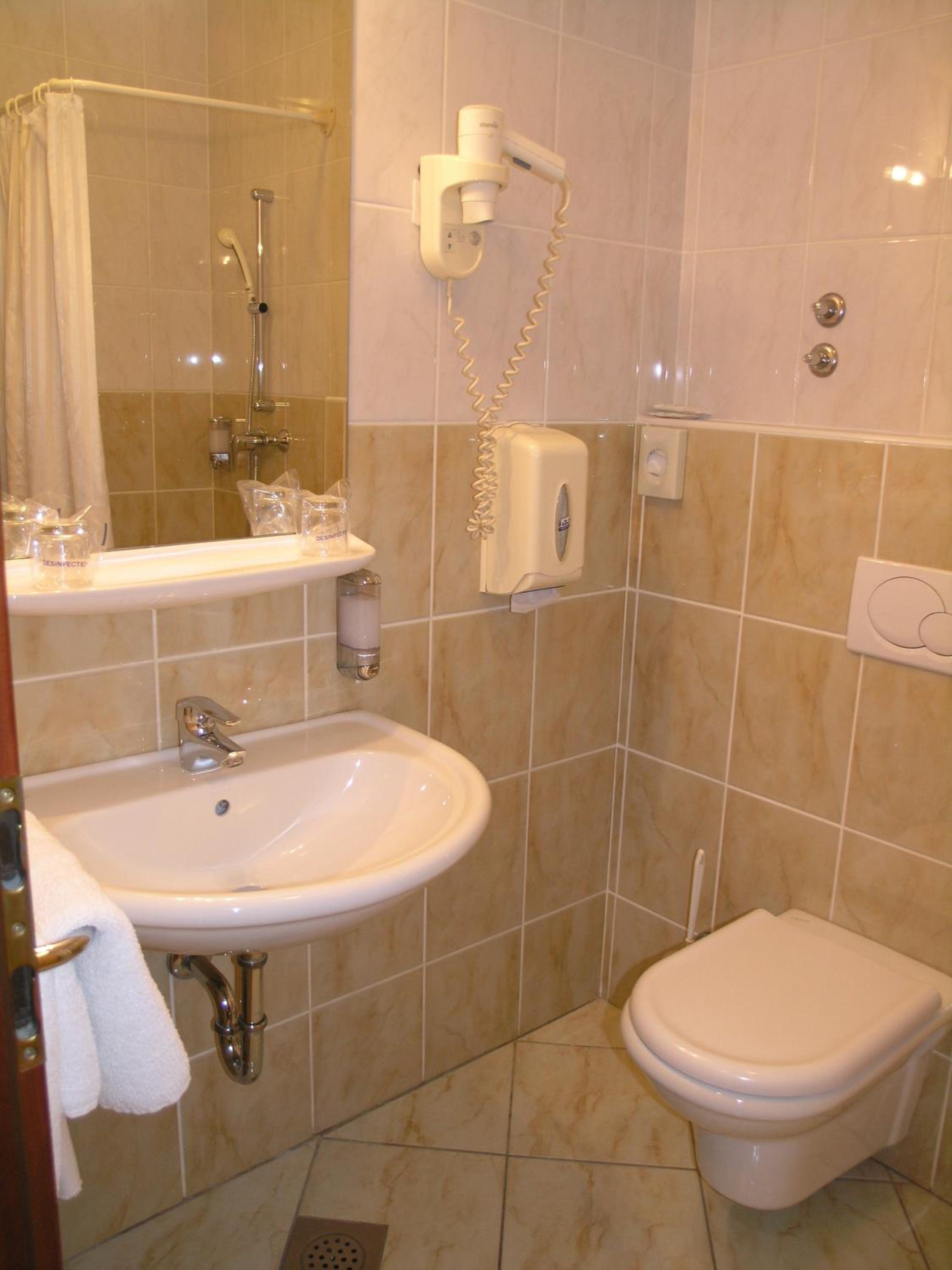 Triple Room with Balcony photo 3
