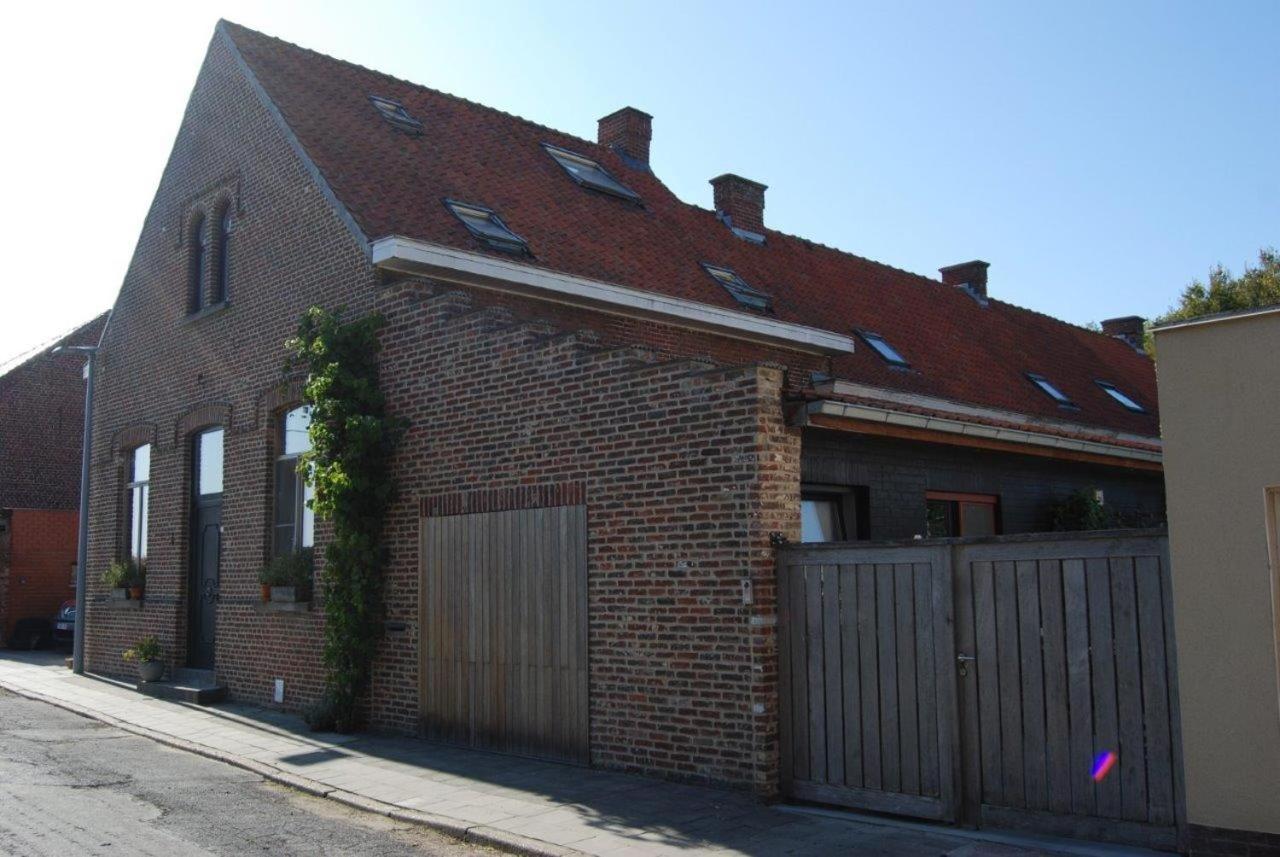 Four-Bedroom House photo 2