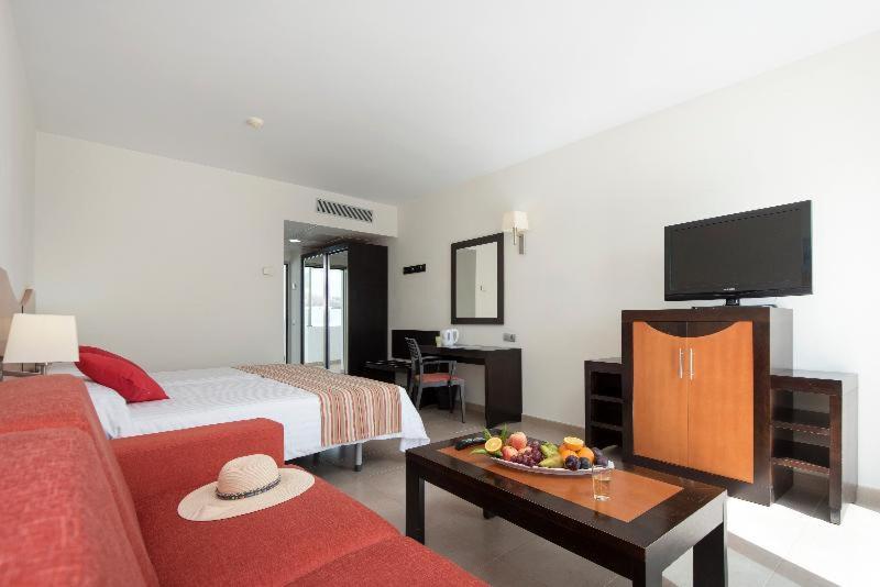 Habitación #1261028