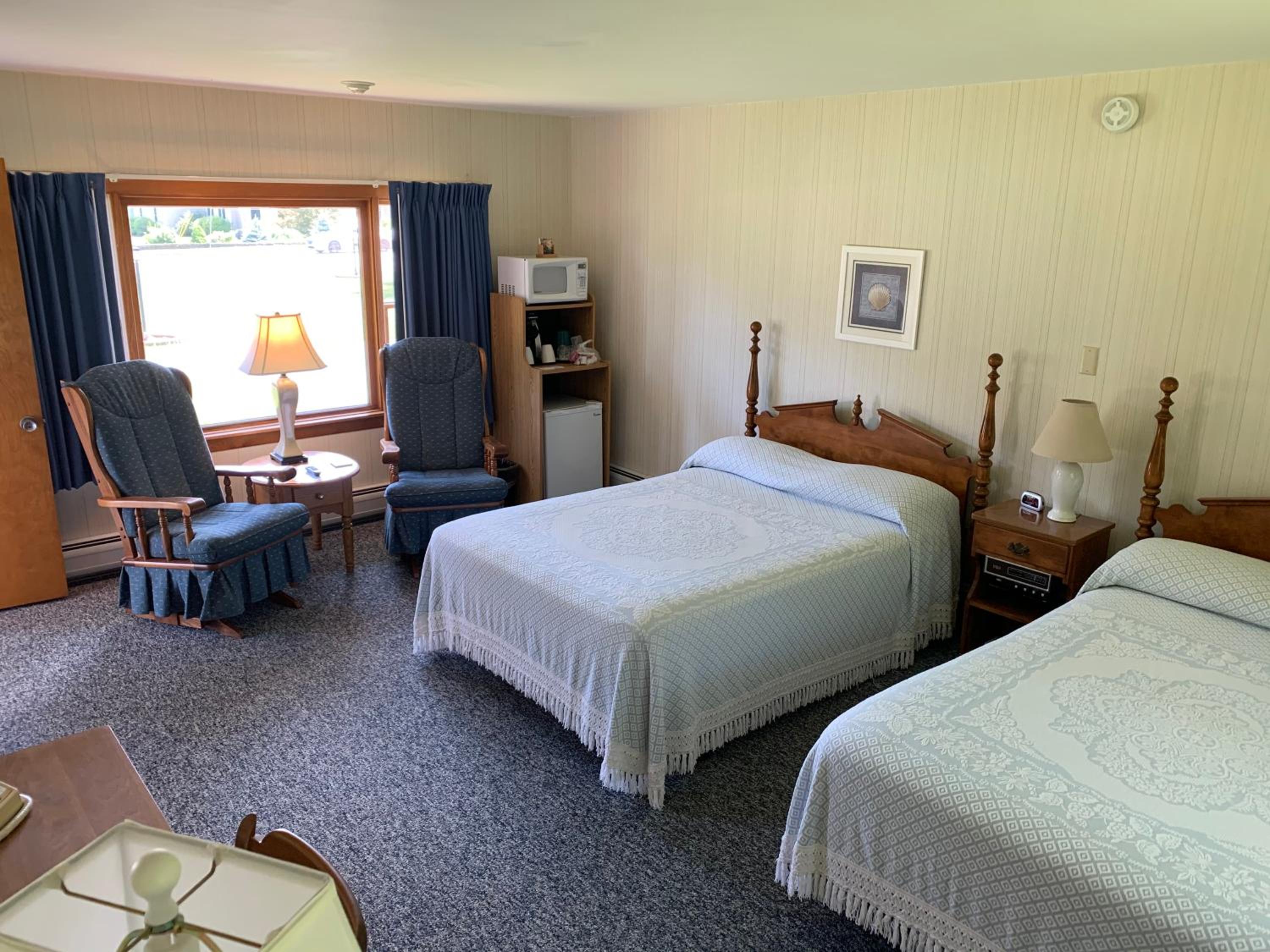 Deluxe Queen Room photo 3