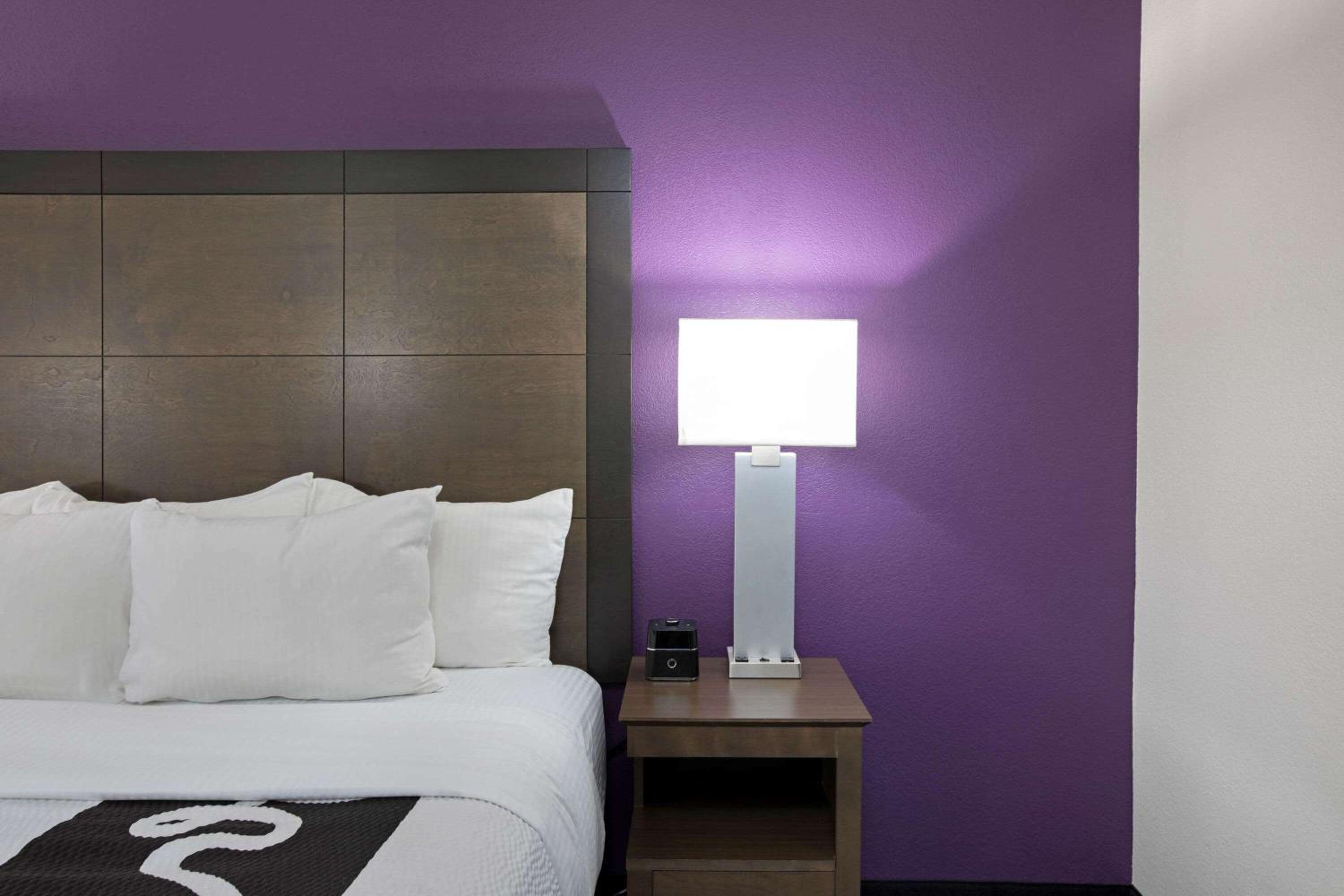 Executive King Room - Photo 4