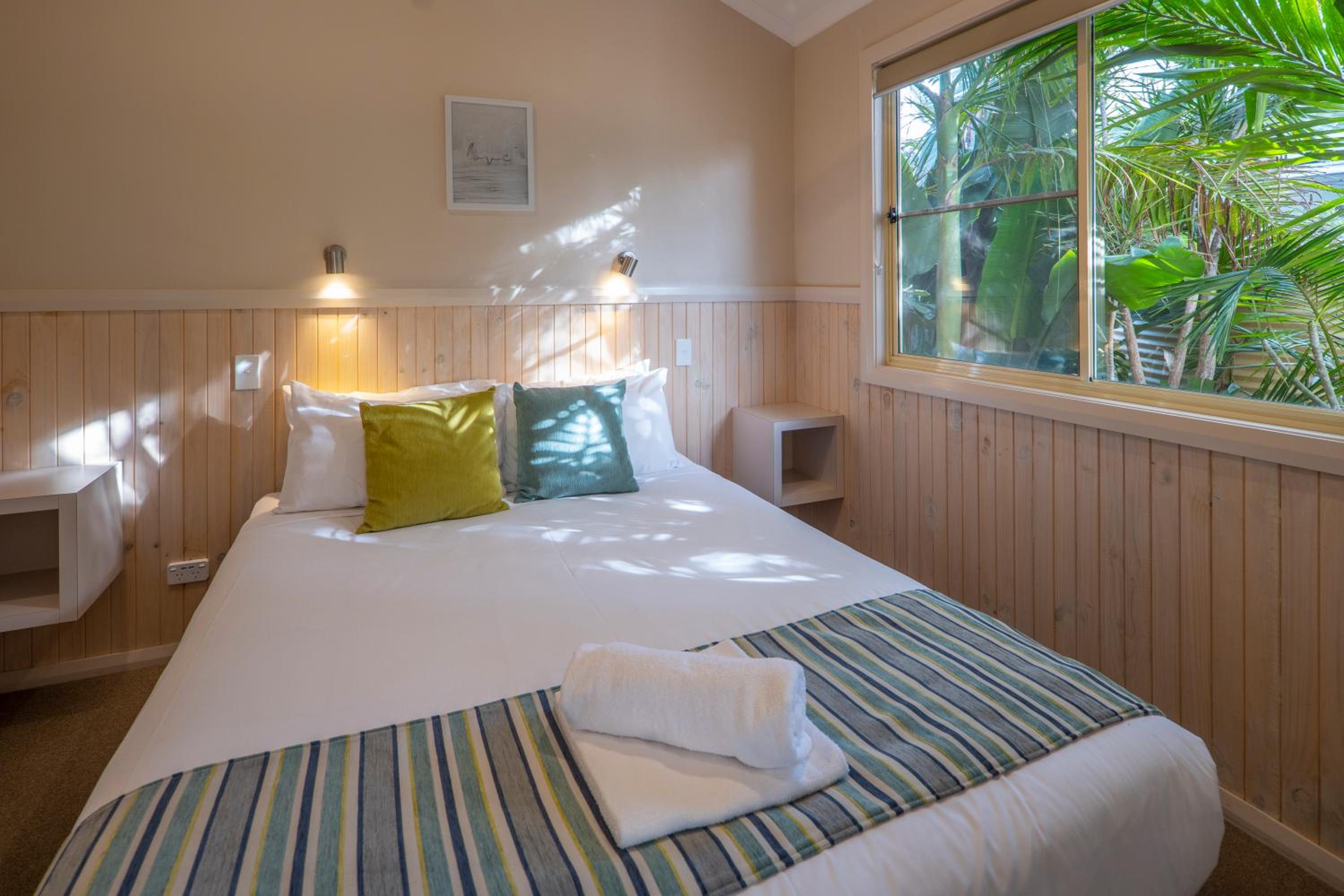 Kentia Cabin photo 3