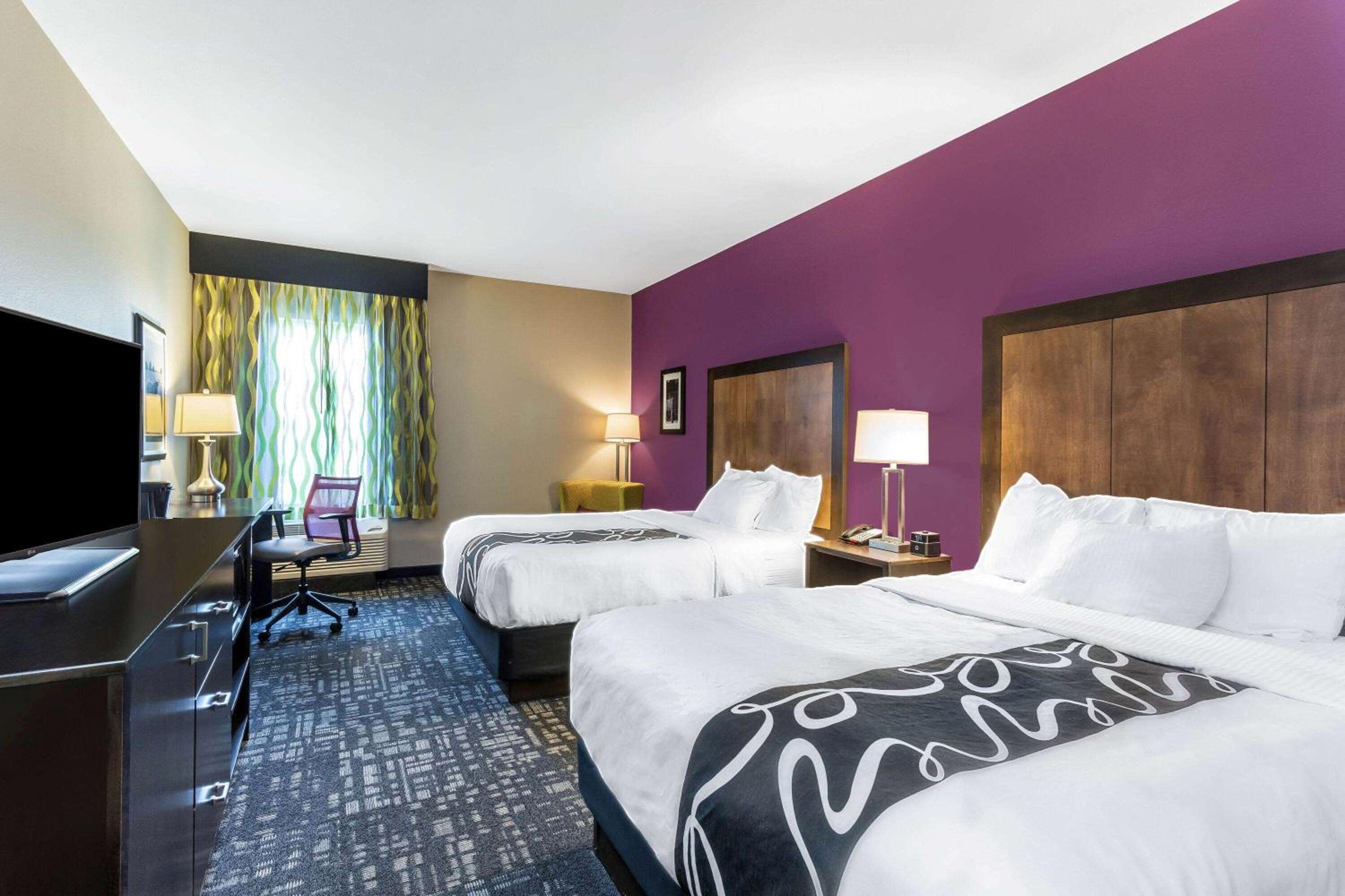 Queen Room with Two Queen Beds - Non-Smoking