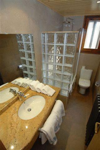 Habitación Doble o con Dos Camas