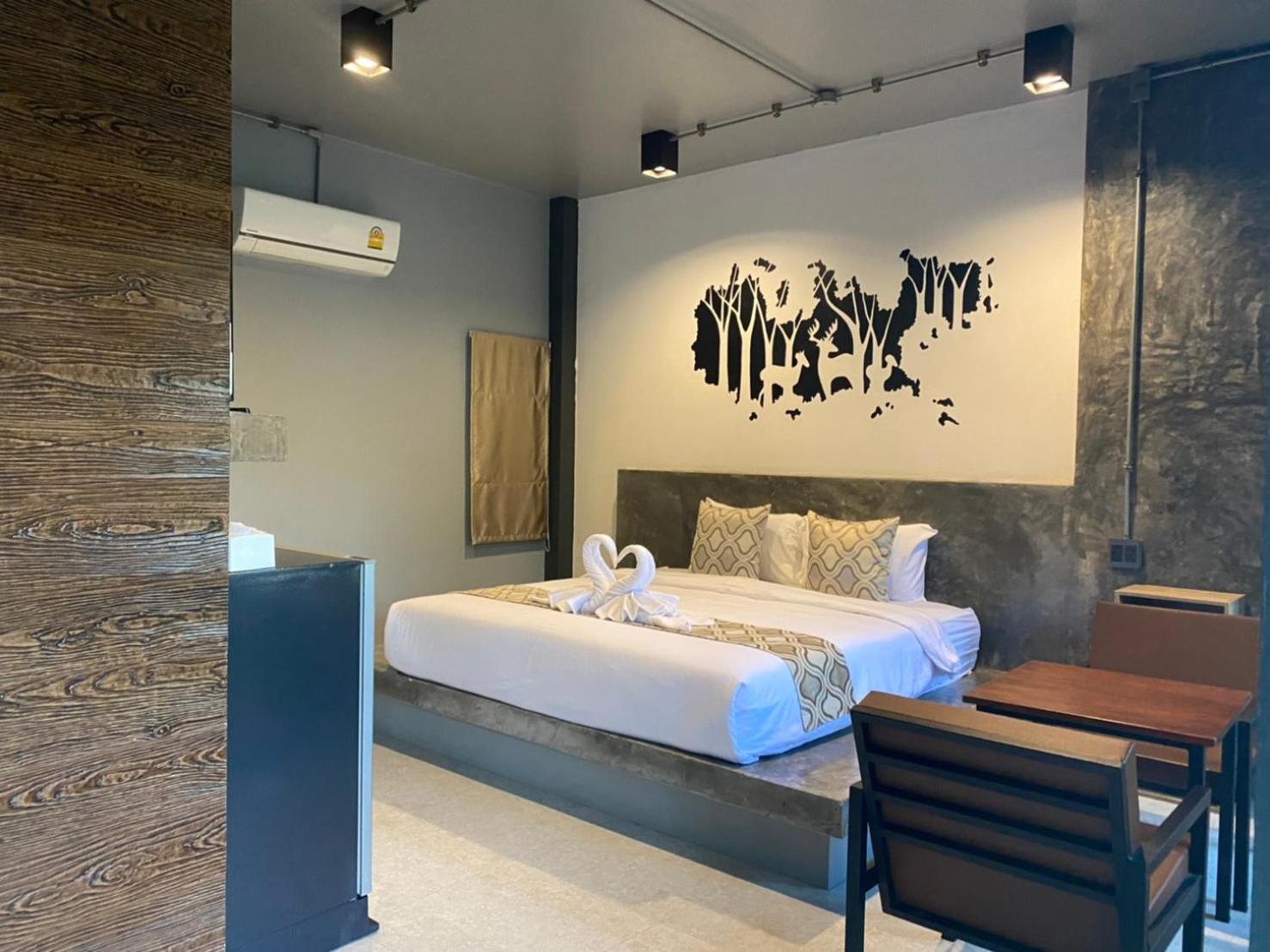 Superior King Room photo 1