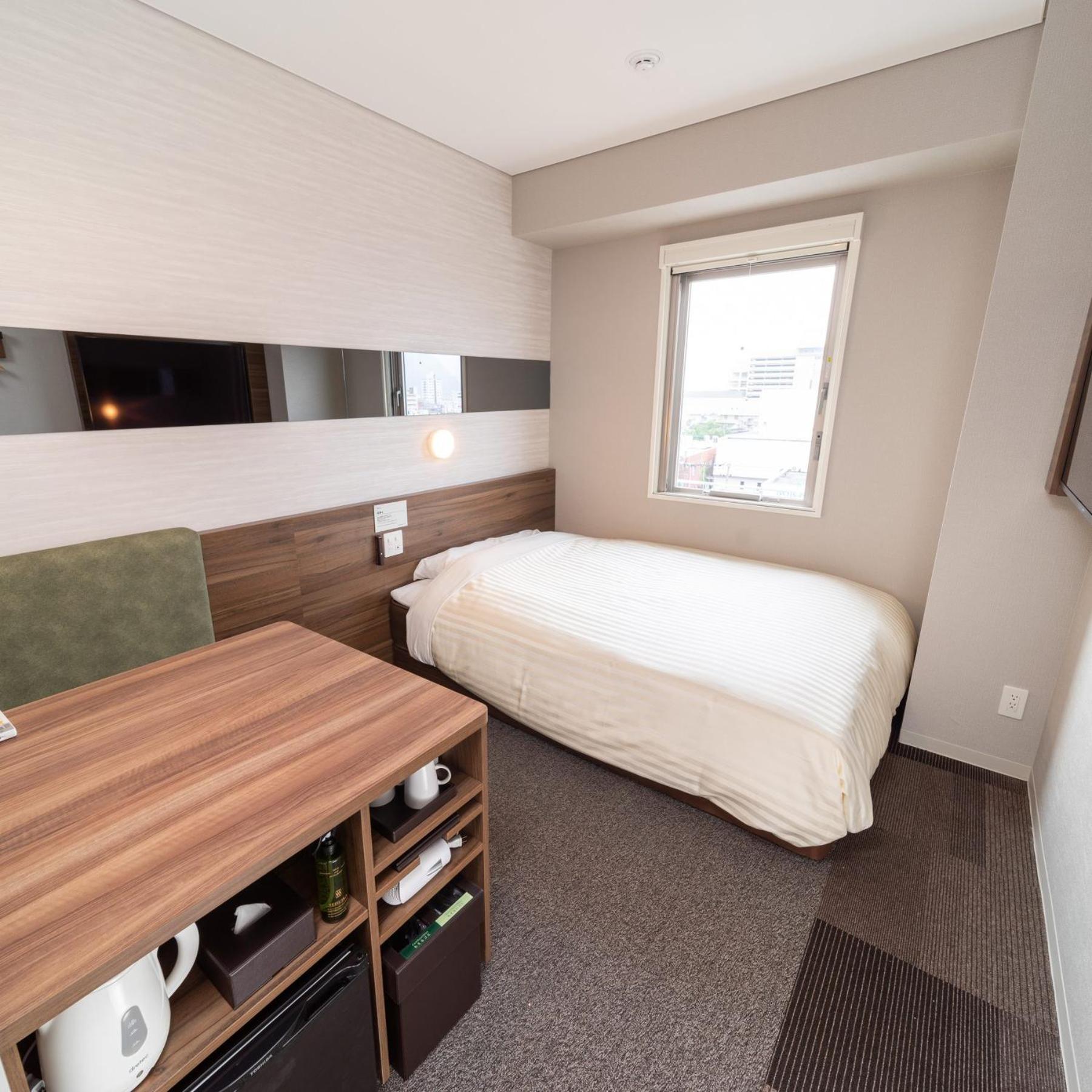 Deluxe Double Room - Non-Smoking - Photo 11