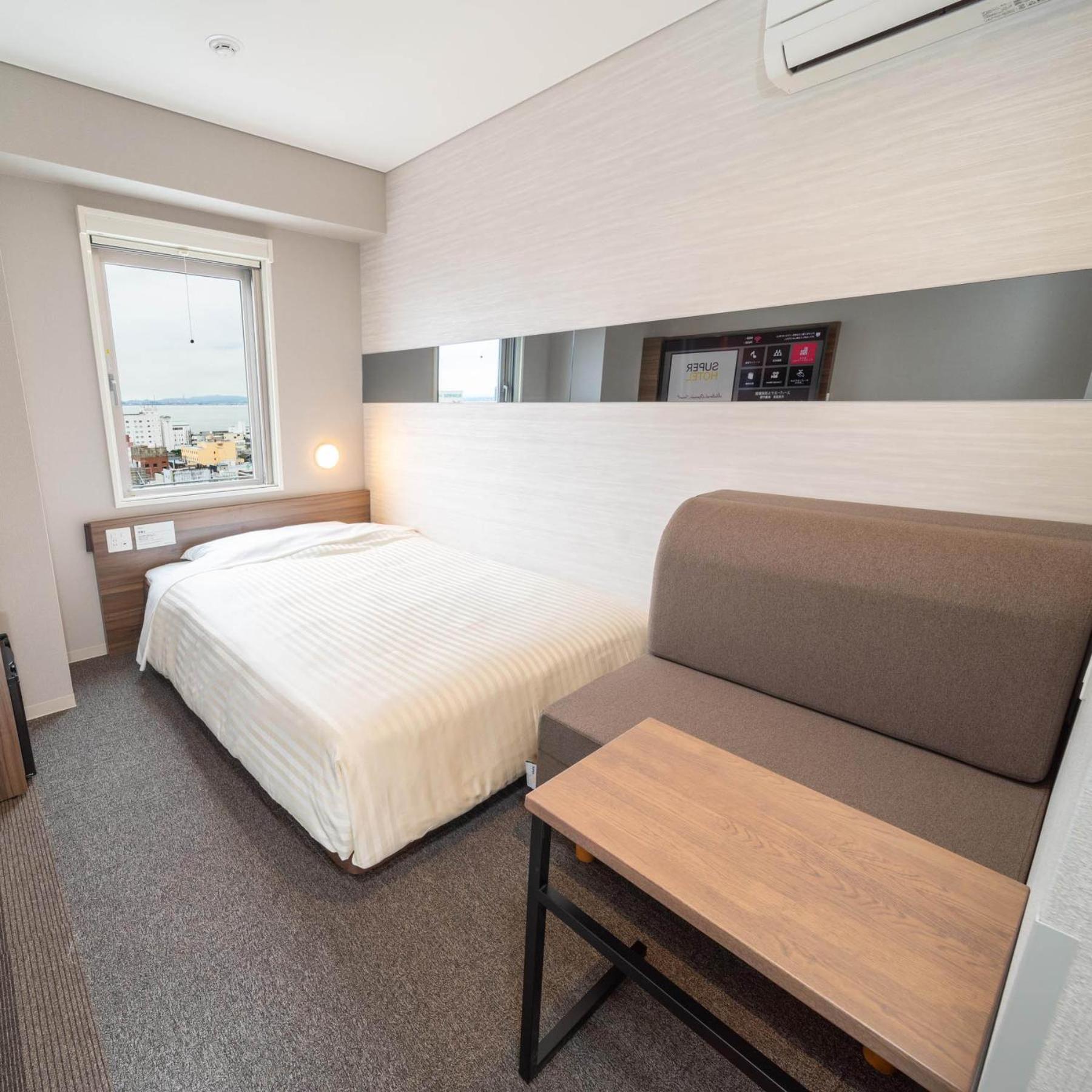 Double Room with Sofa Bed - Non-Smoking - Photo 12