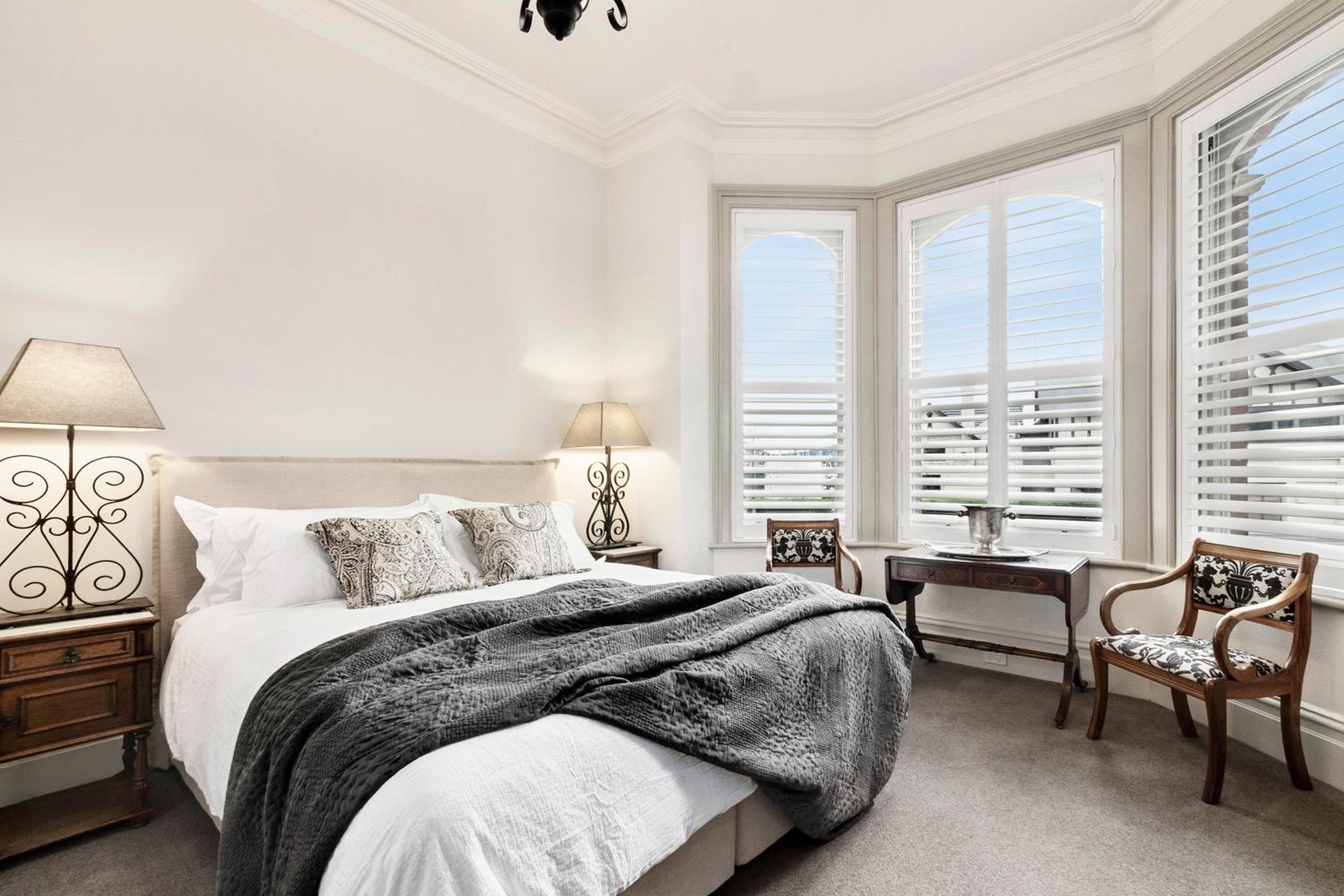 Deluxe King Suite - Cygnet thumbnail 5