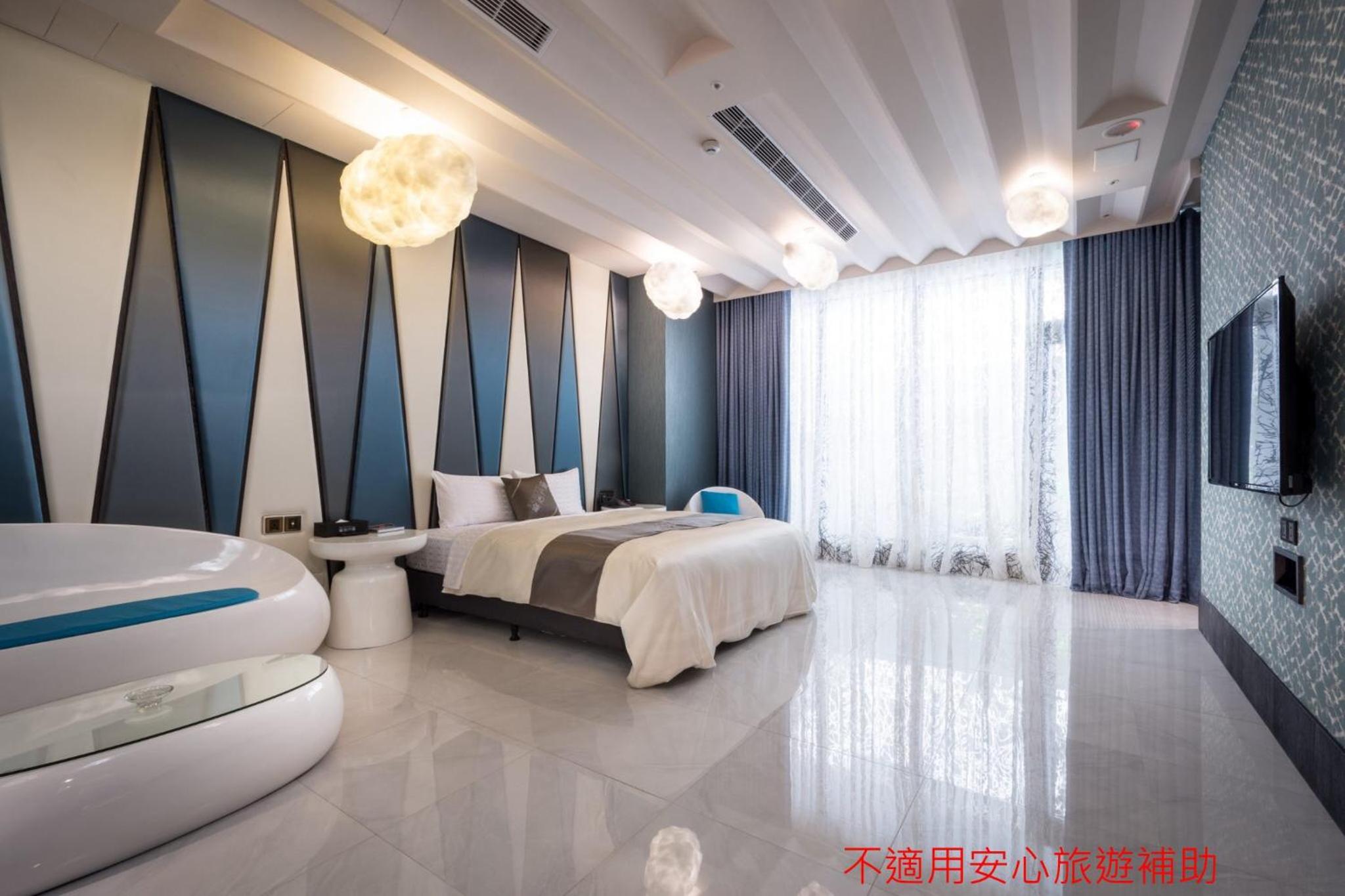 Double Room with Spa Bath