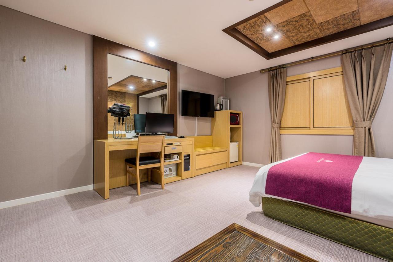 Superior Double Room - Photo 6