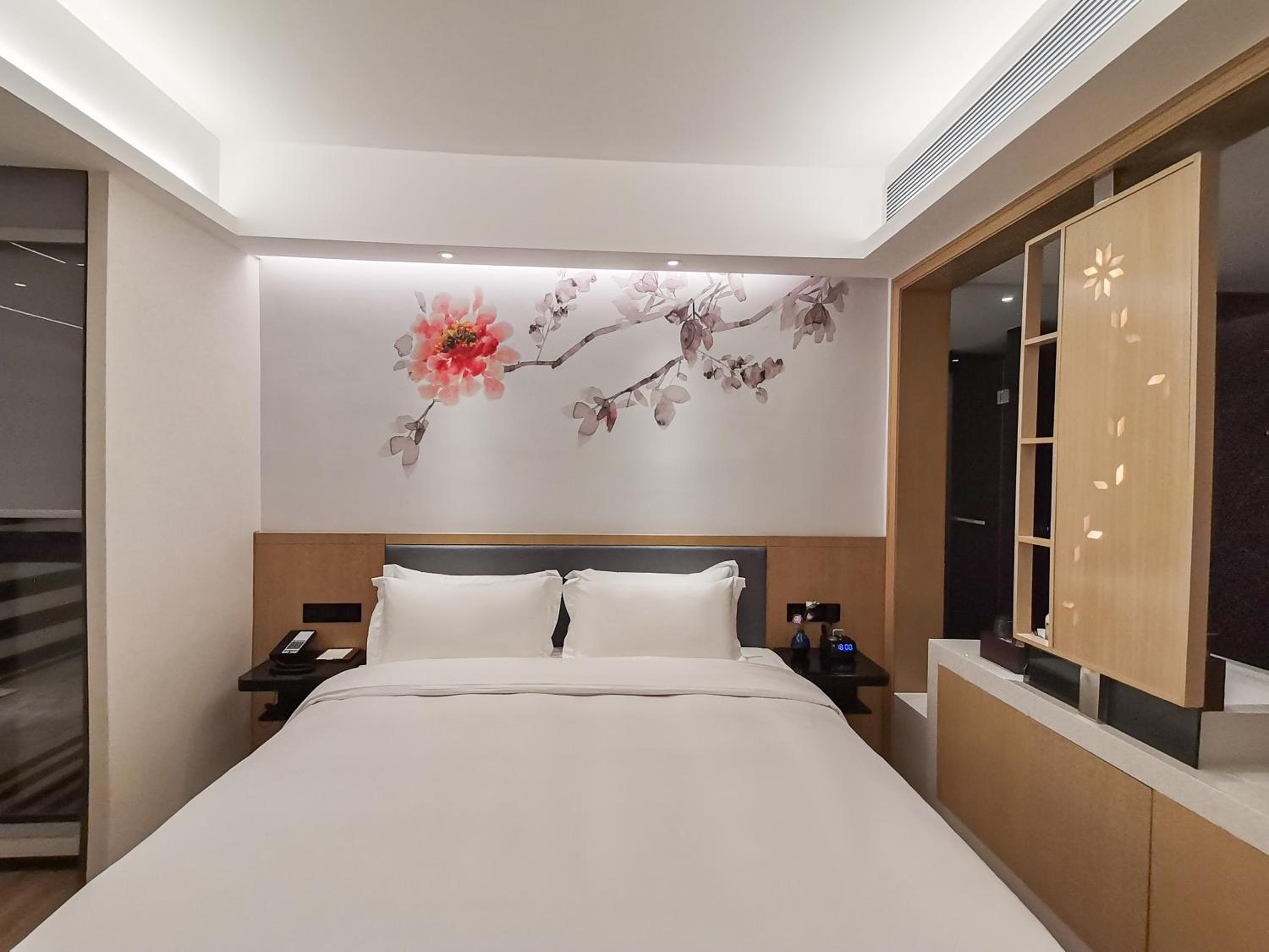 Economy Double Room photo 3