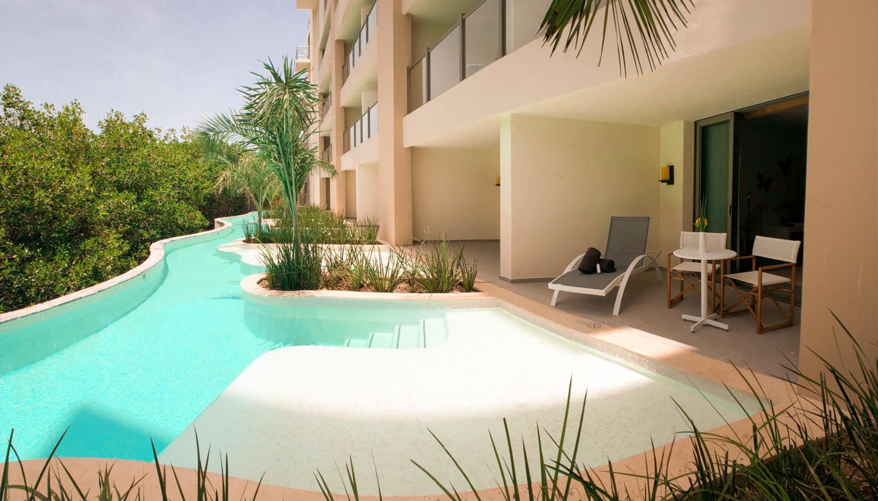 Junior Suite Swim Out