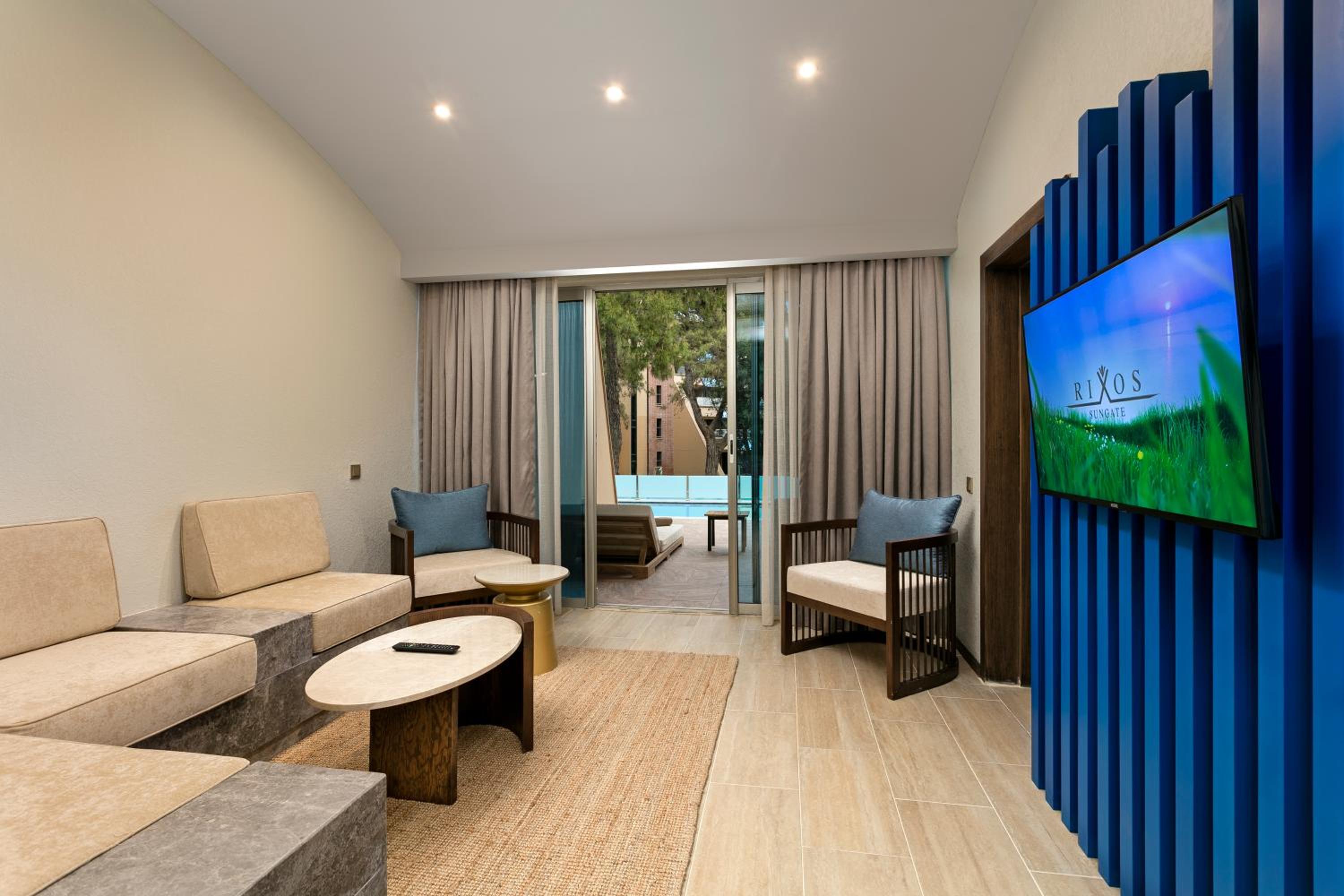 Family Pool House