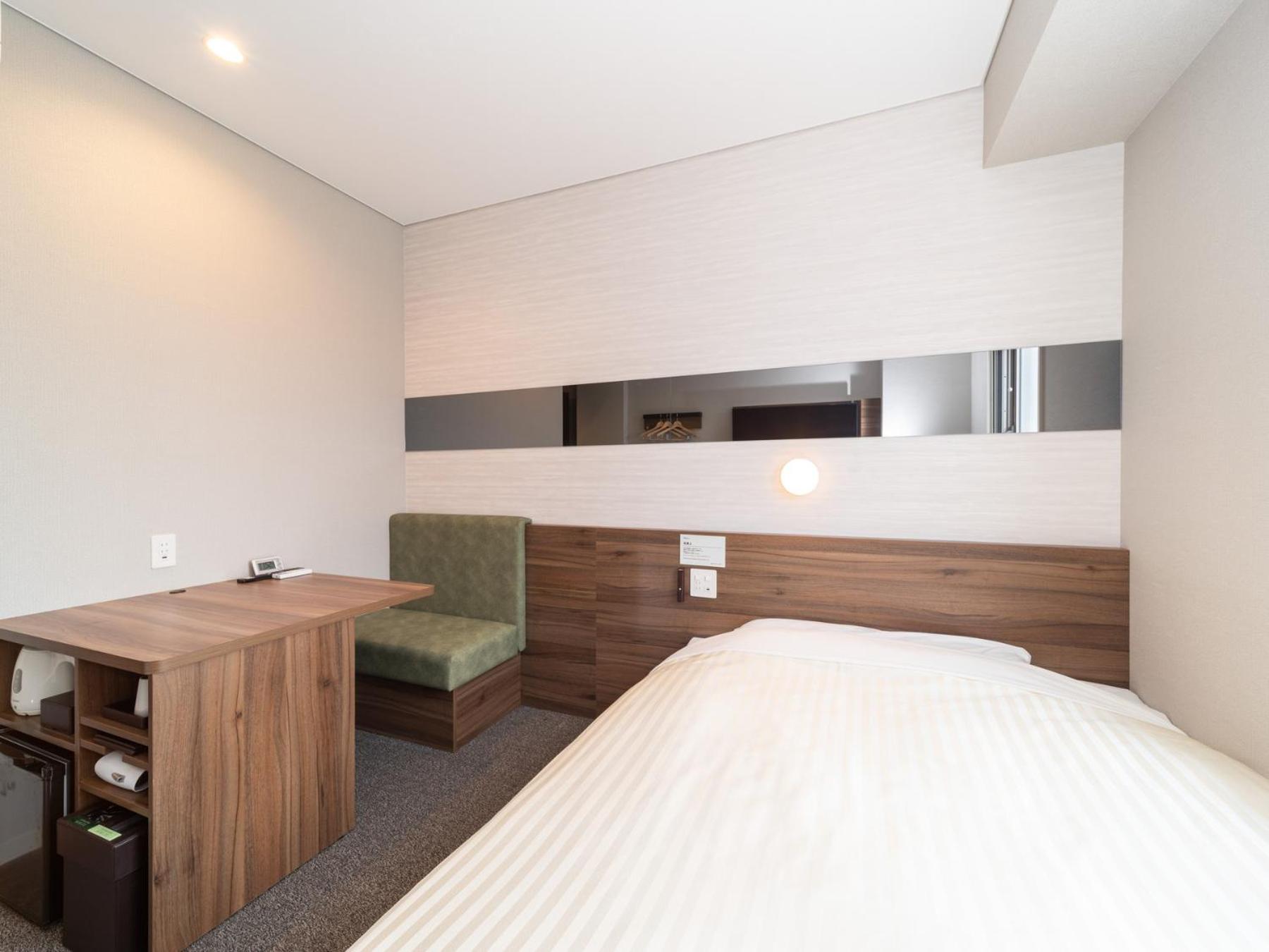 Deluxe Double Room - Non-Smoking - Photo 1