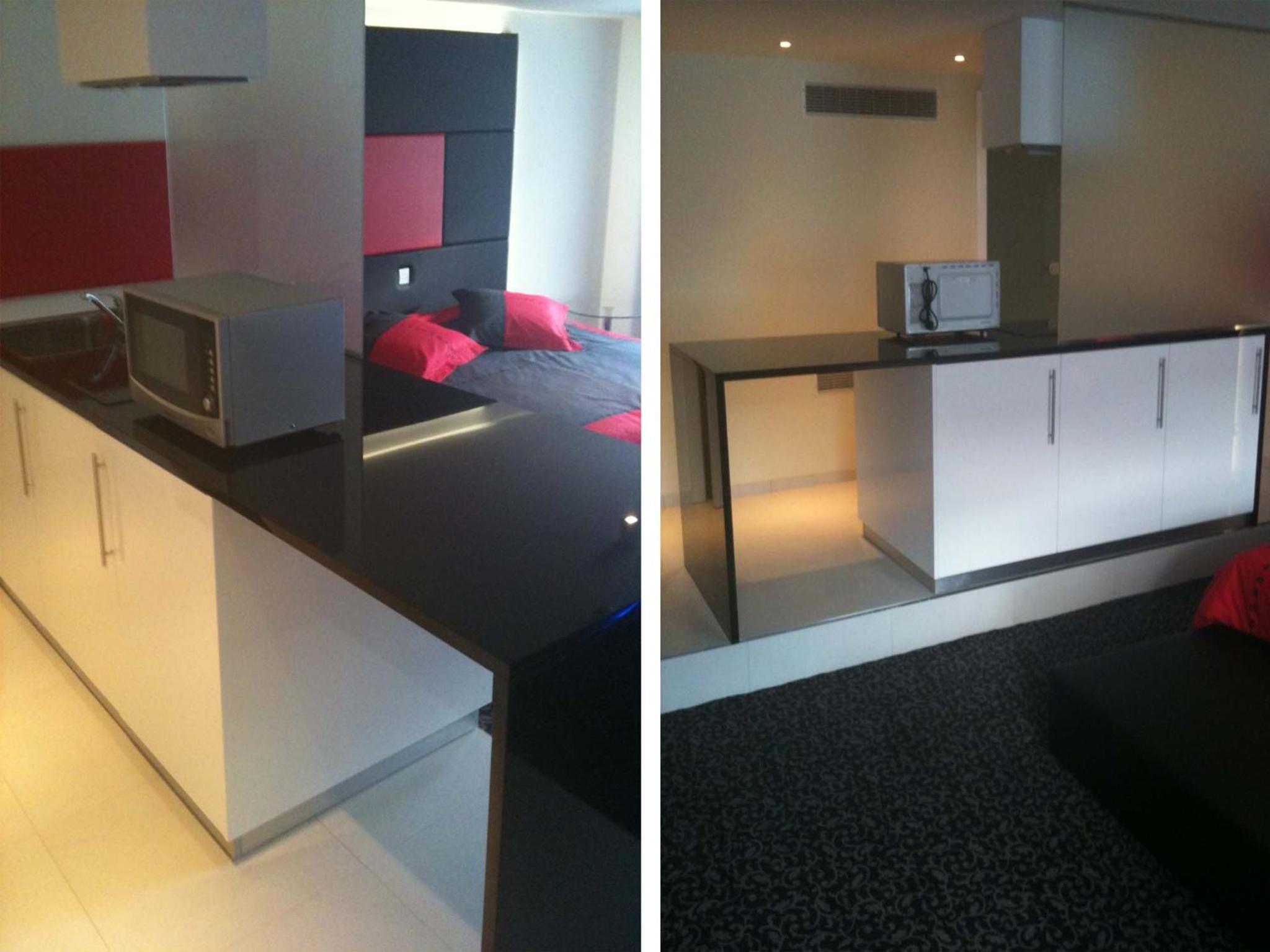One-Bedroom Apartment - Photo 4