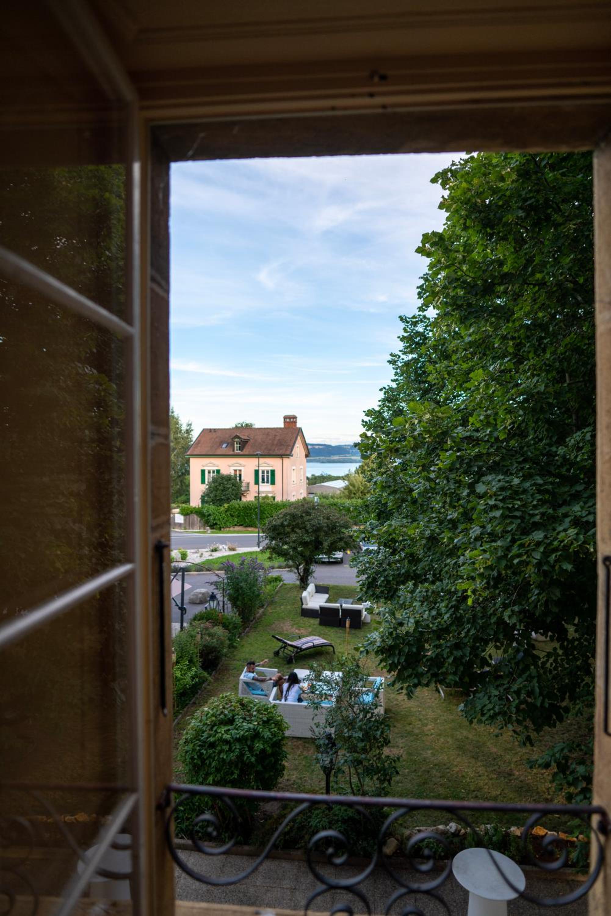 Double Room with Lake View photo 2