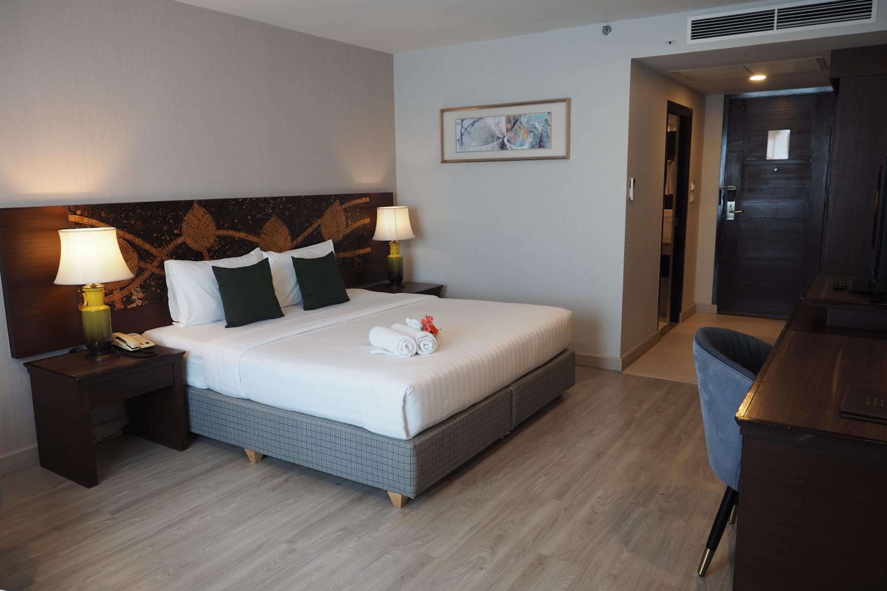 Deluxe Double Room photo 3