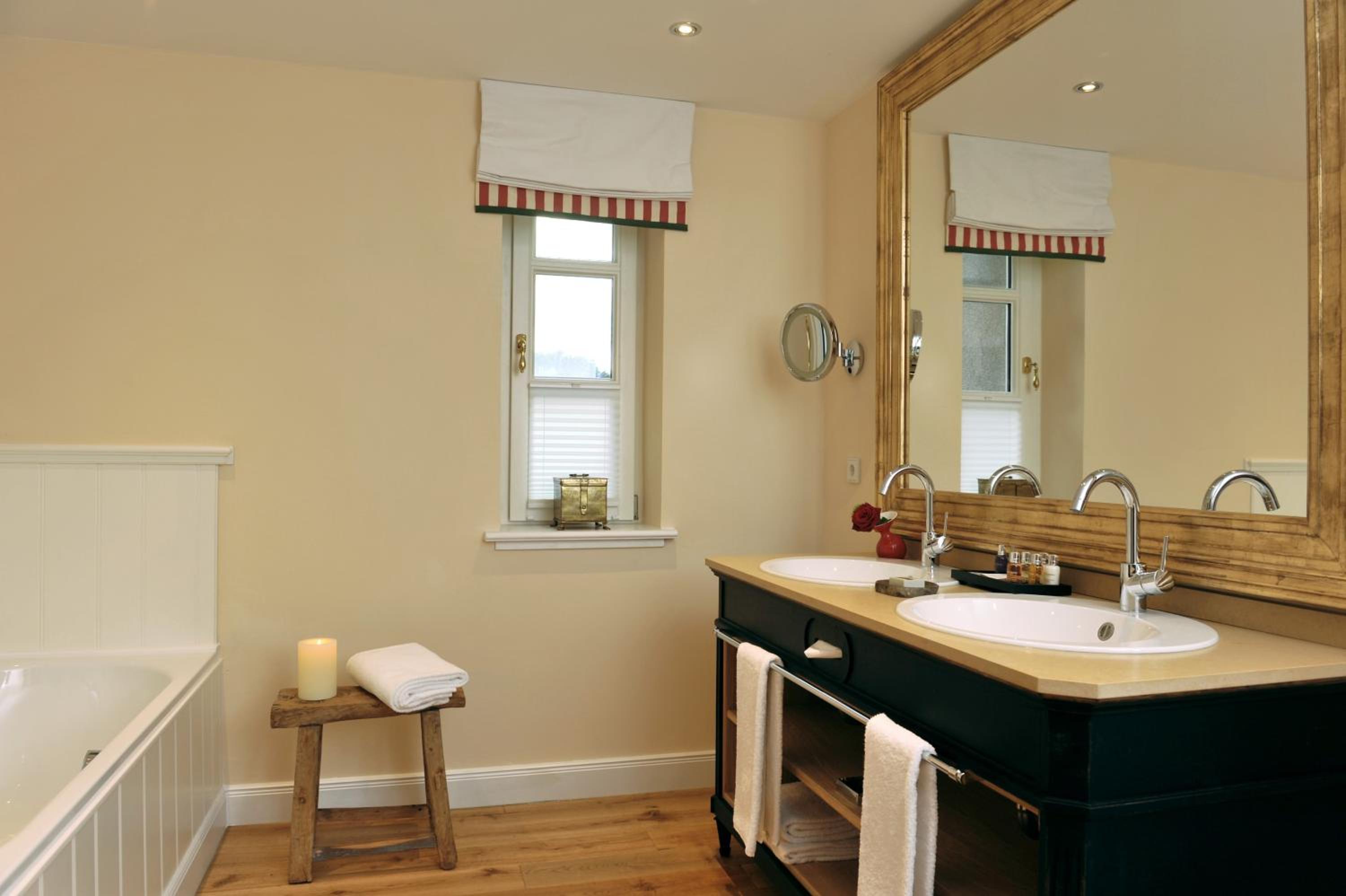 Suite with Balcony photo 3