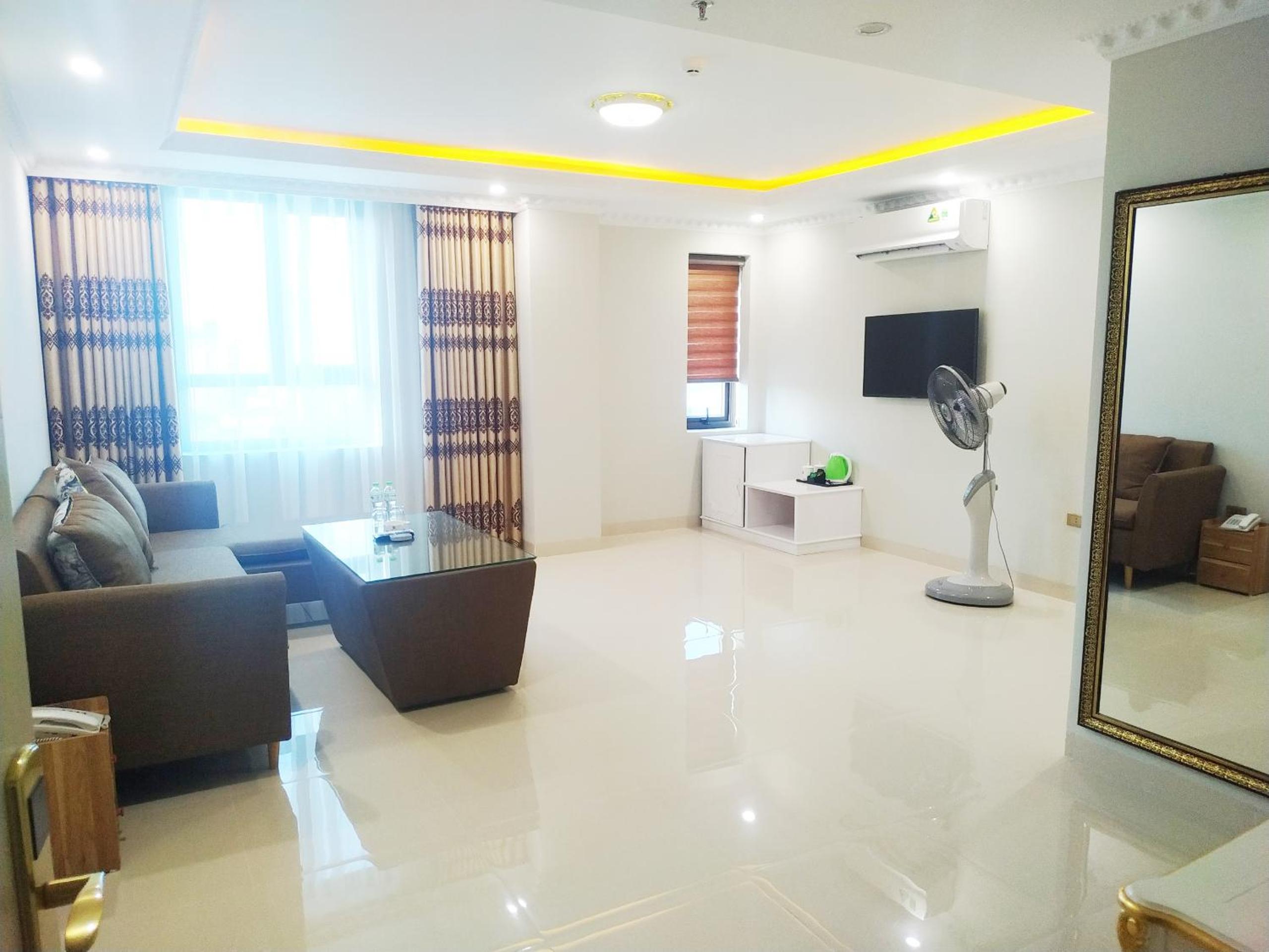 King Suite with Spa Bath