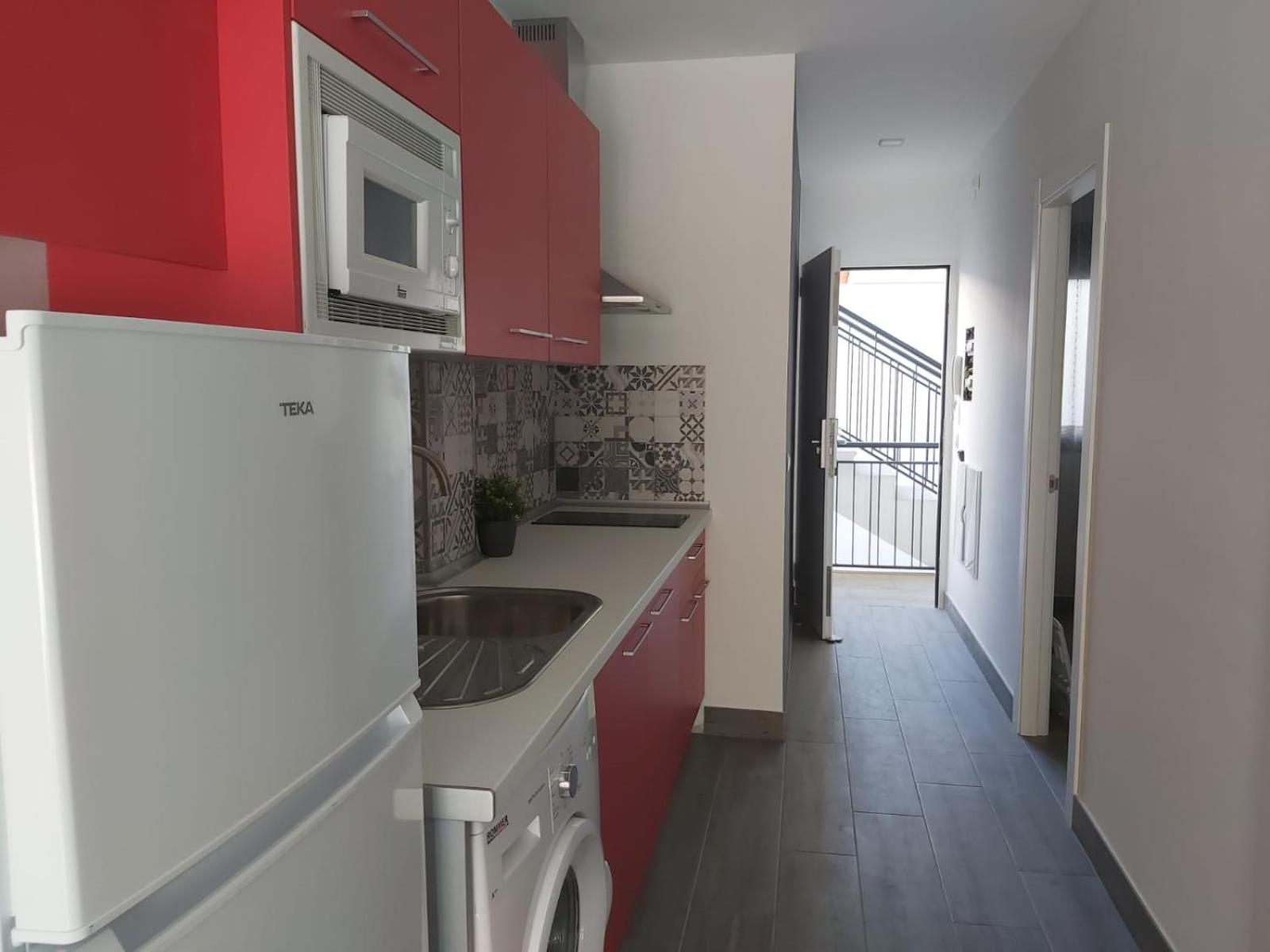 One-Bedroom Apartment - Photo 14