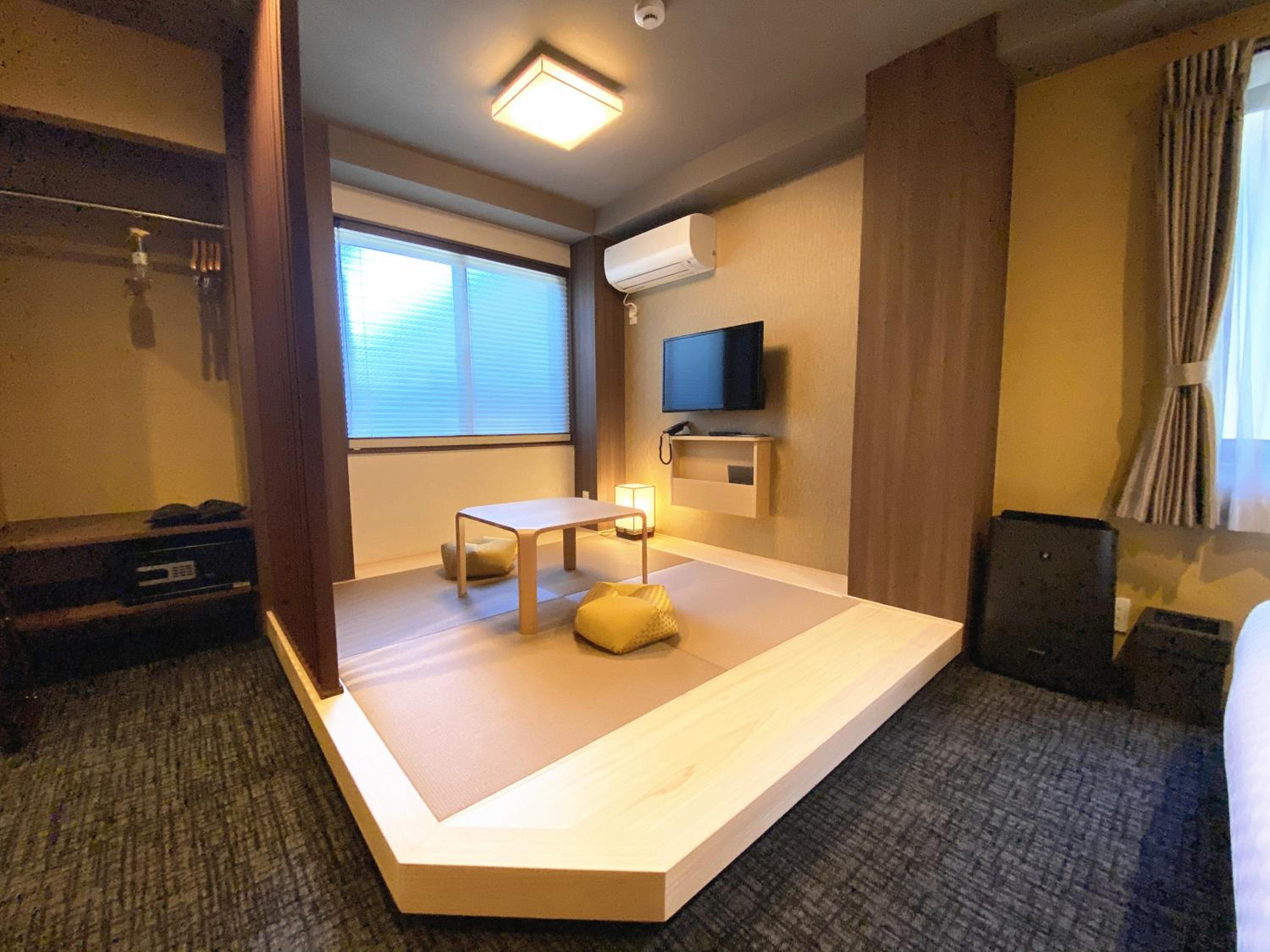 Double Room - Photo 11