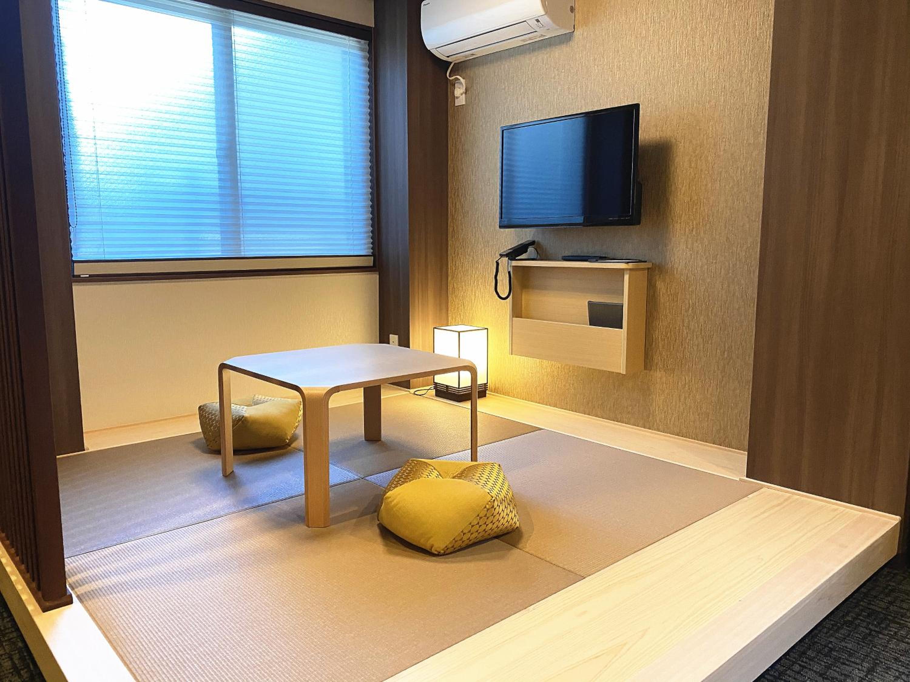 Double Room - Photo 9