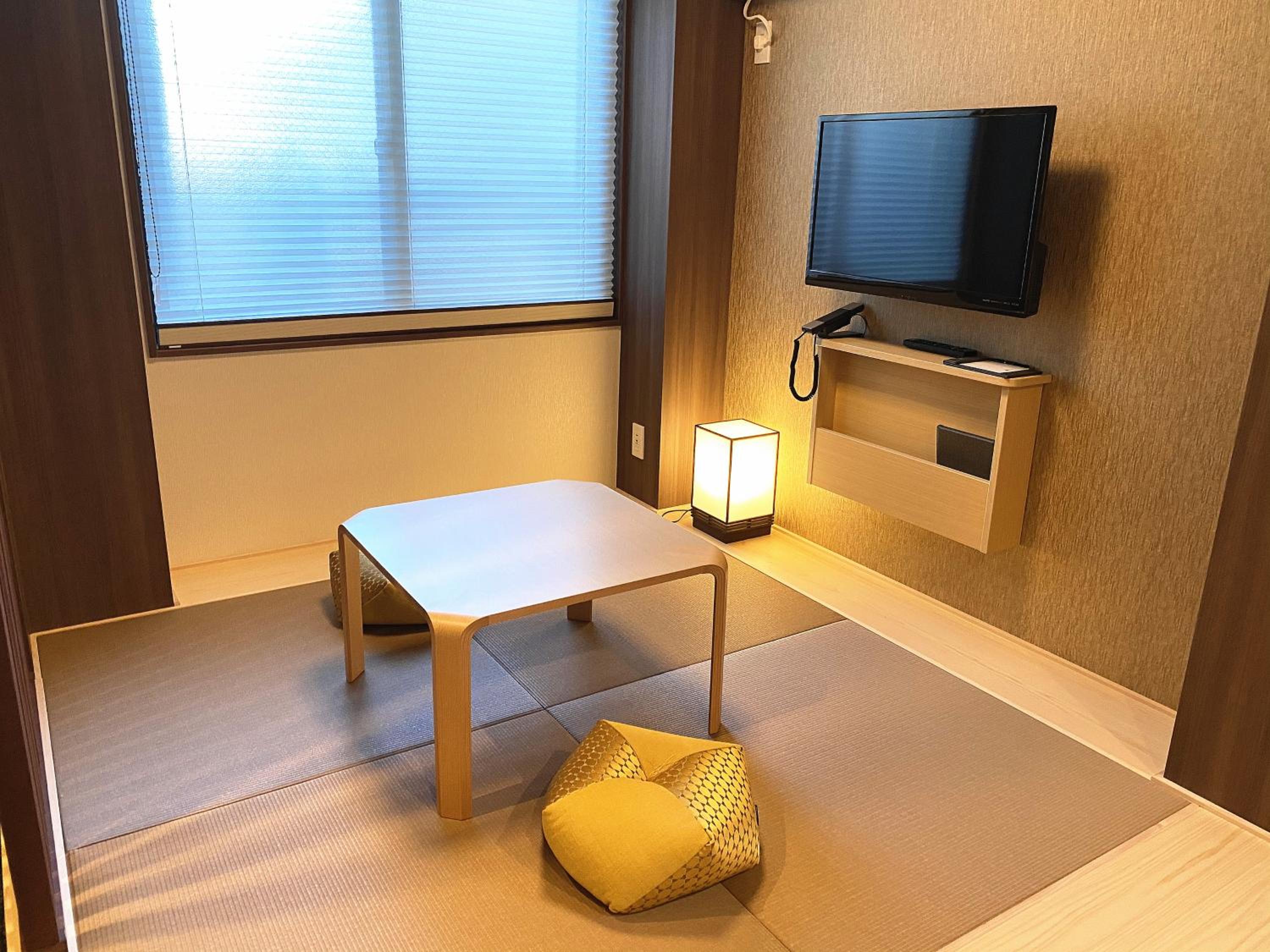 Double Room - Photo 10