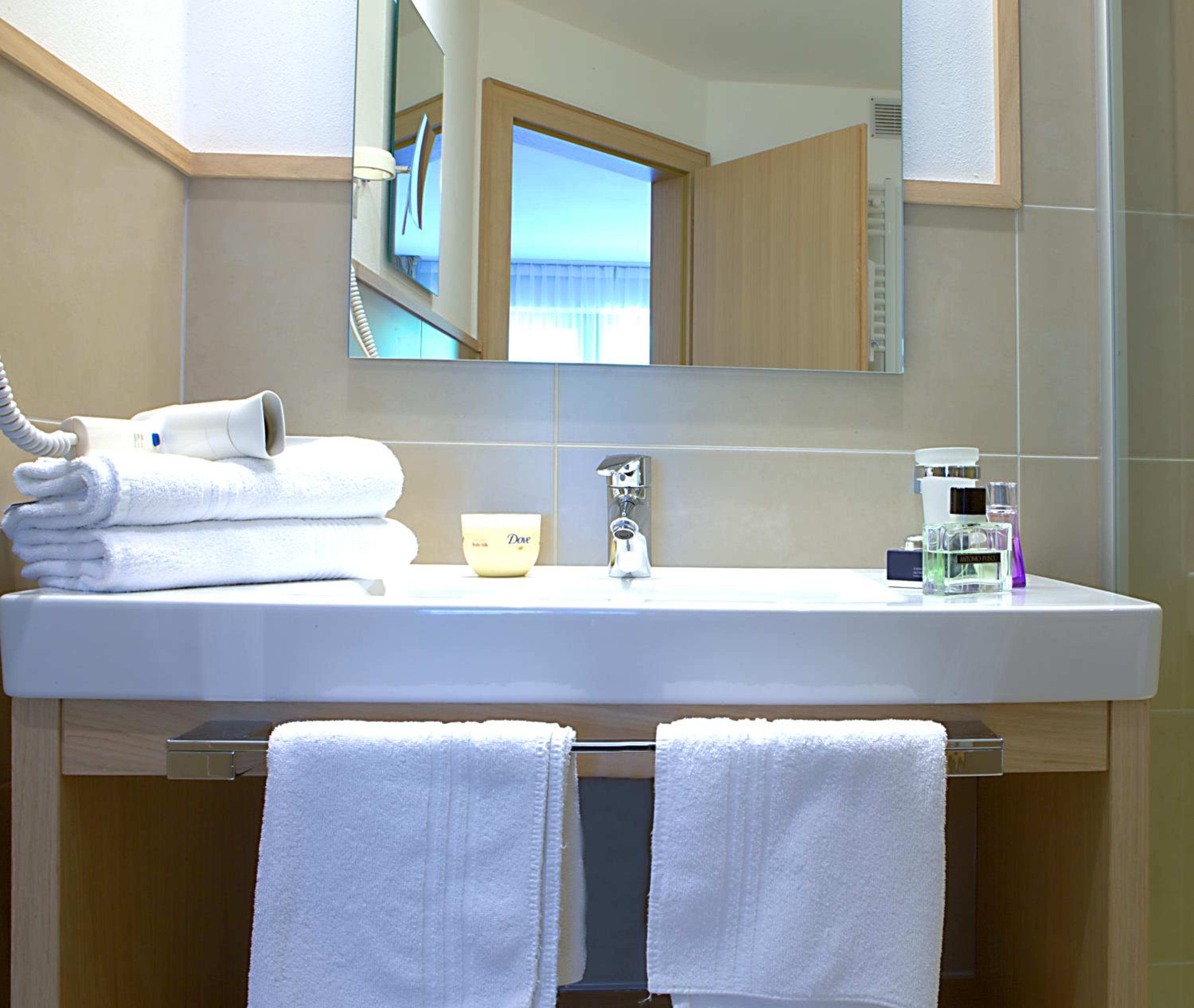 Superior Double Room with Balcony photo 3