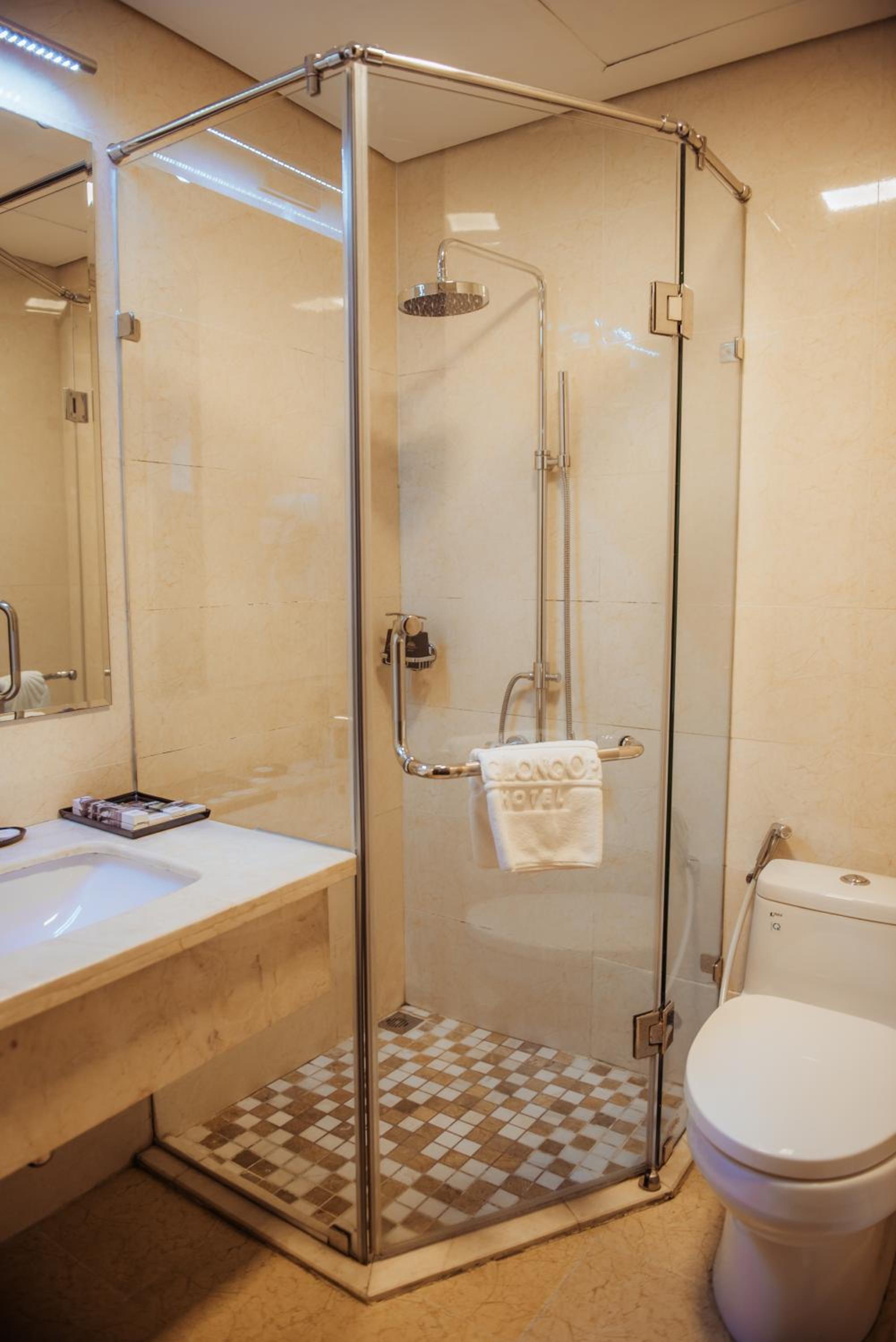 Superior Double or Twin Room with City View photo 2