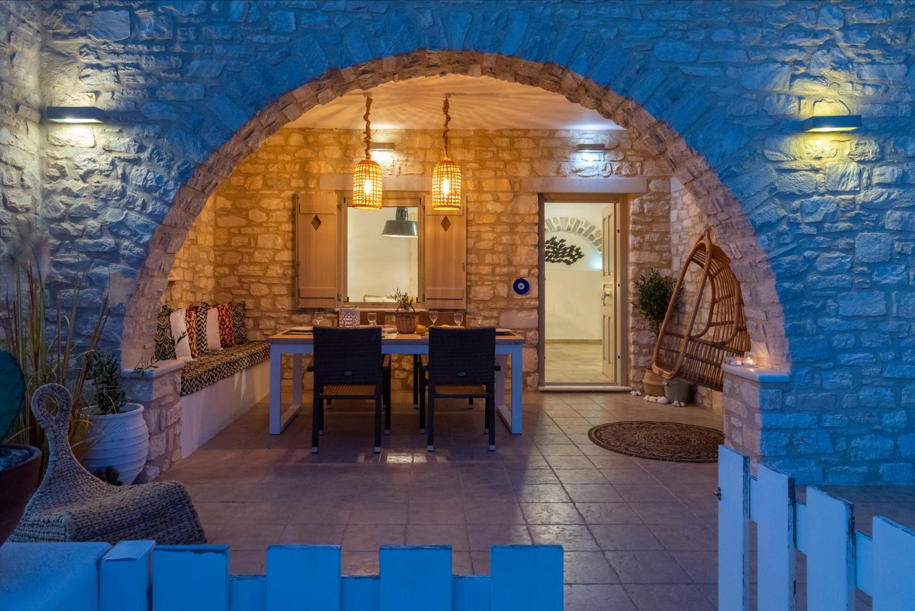 Three-Bedroom Villa photo 3