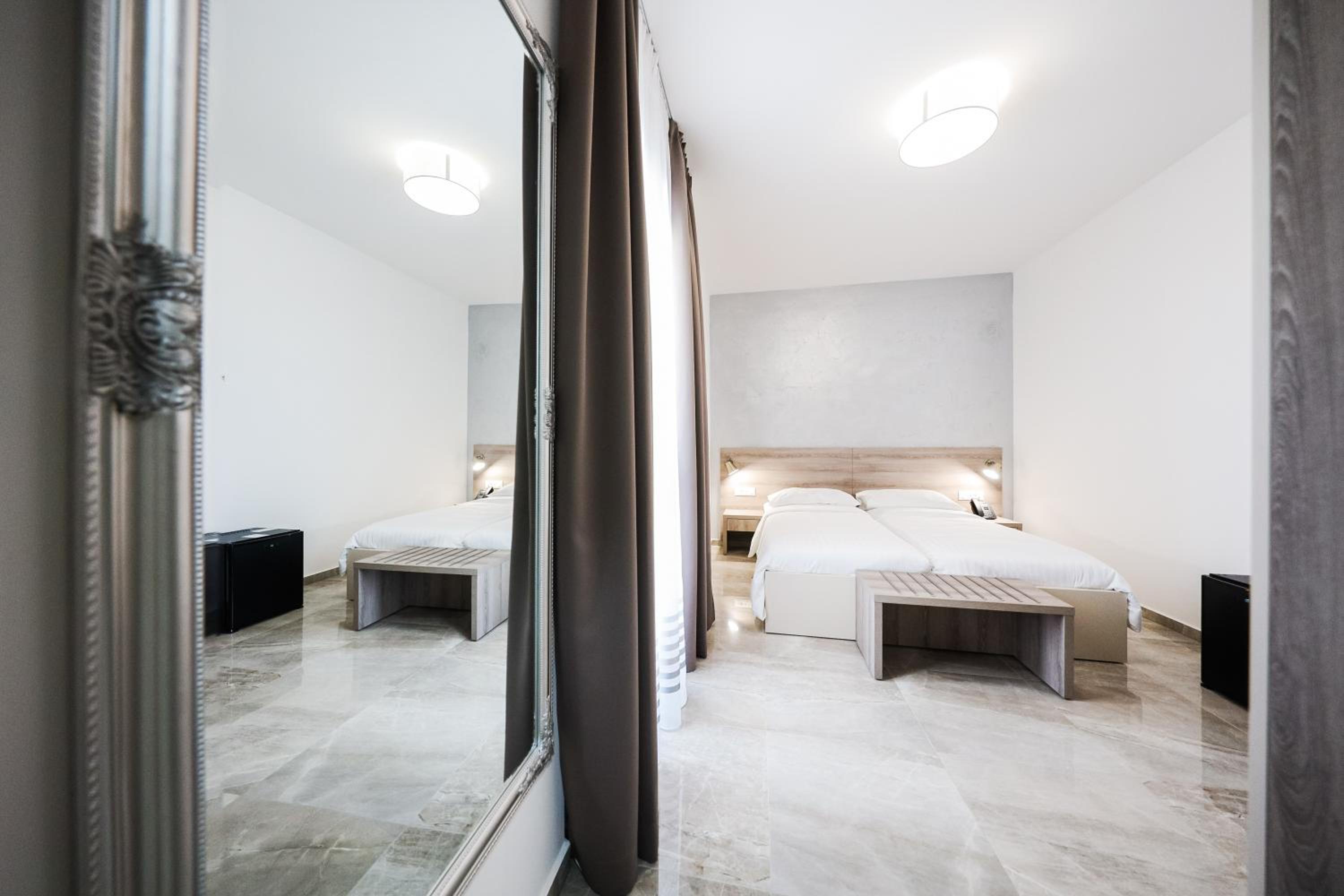 Deluxe Double or Twin Room with Garden View