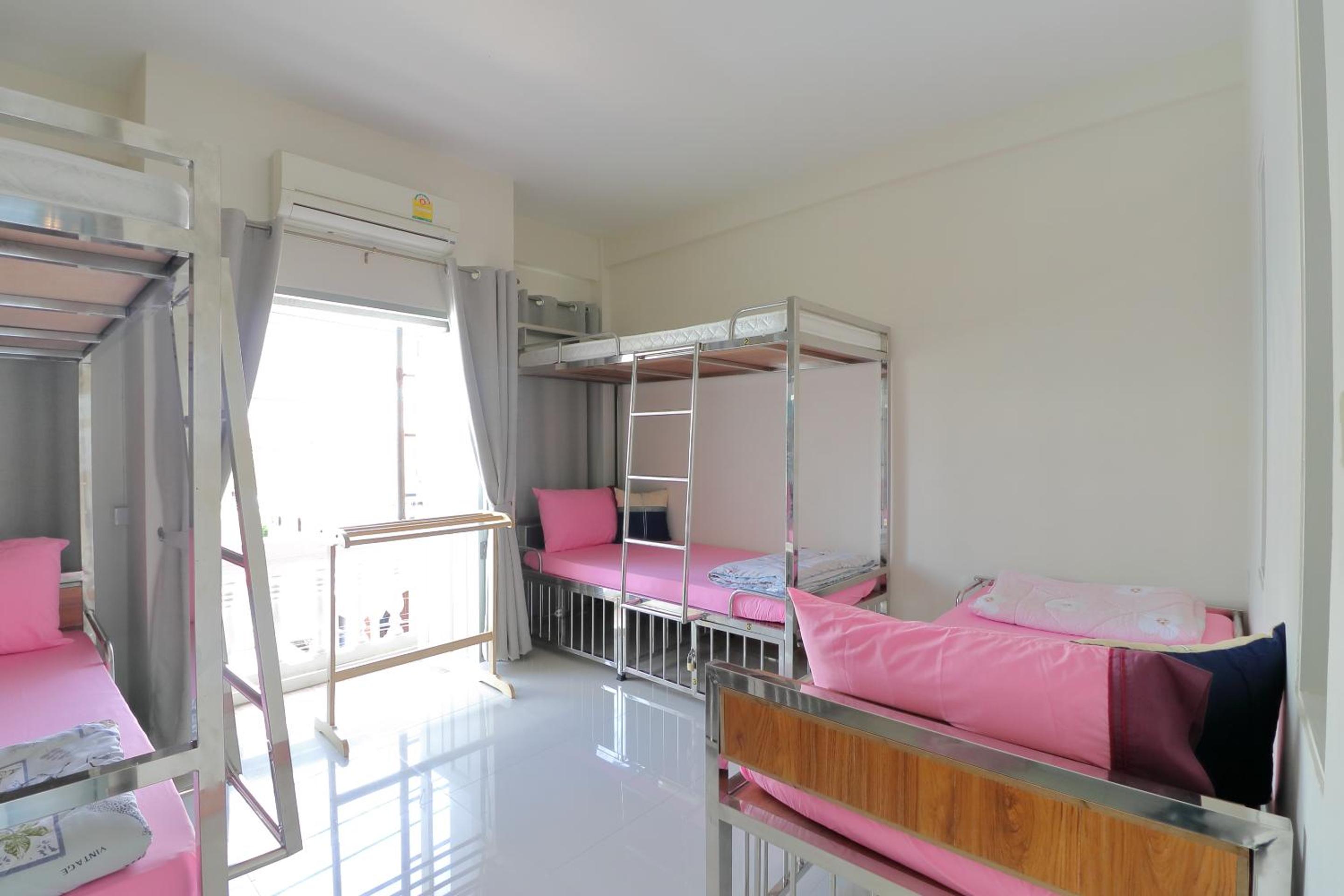 Bunk Bed in Female Dormitory Room   photo 2